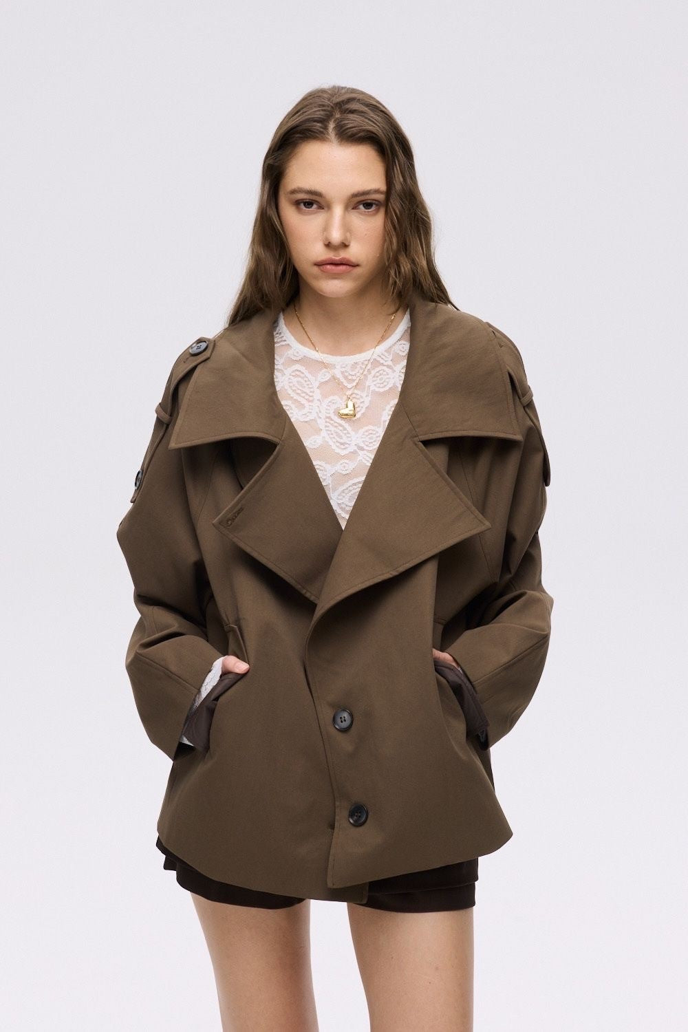 JACKA HIGH-NECK OVERSIZED KHAKI_106444.jpg