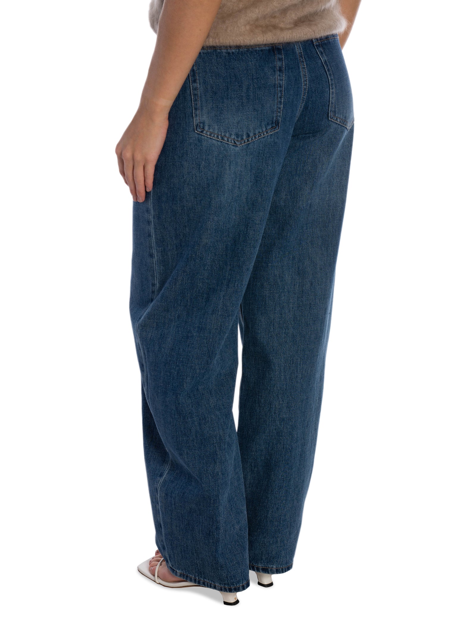 JEANS BROWN BARREL BLUE_109712.jpg