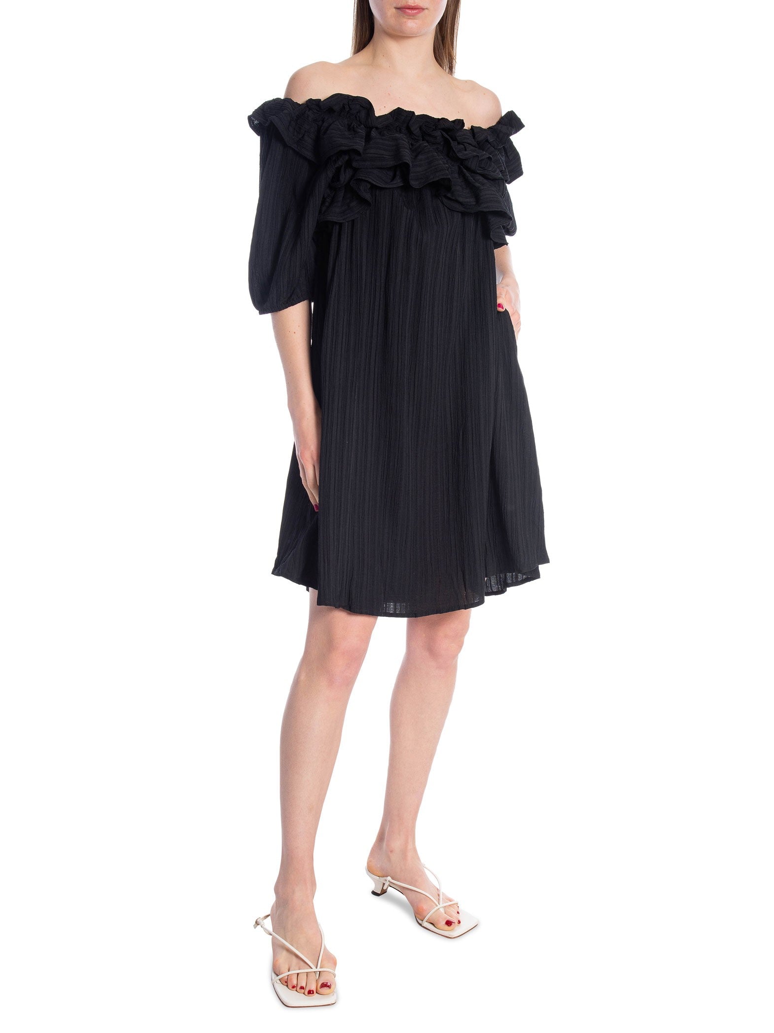 JUS DE POM KLÄNNING RUFFLED OFF-SHOULDER NOIR_98986.jpg