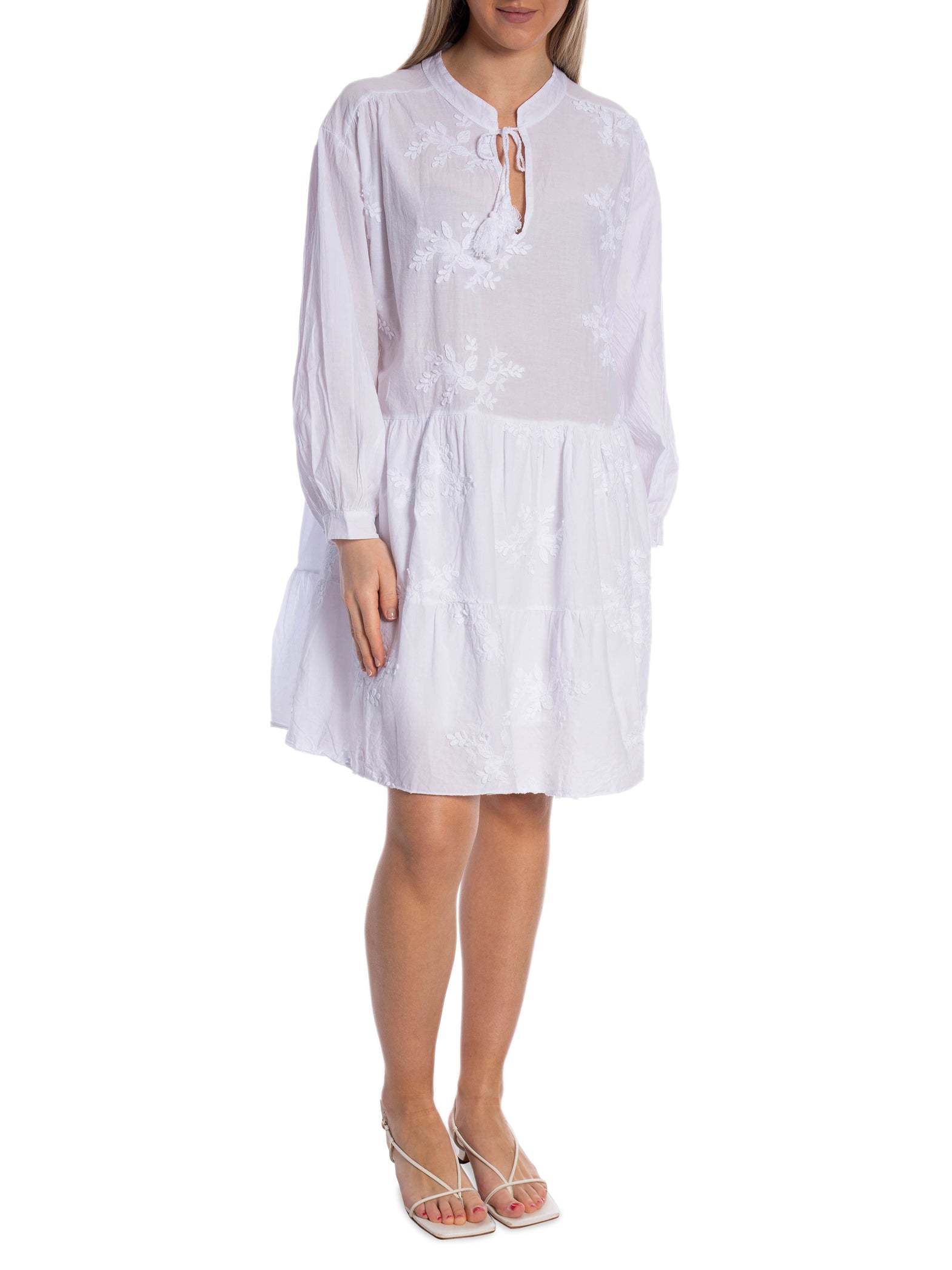 KLÄNNING EMBROIDERED COTTON WHITE_108186.jpg
