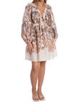 KLÄNNING LOVELY TIE FRONT FLORAL CHARM BEIGE_108519.jpg