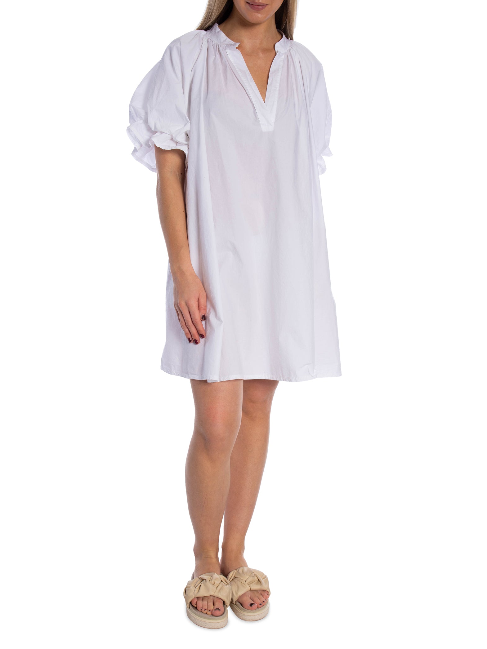 KLÄNNING VOLUMINOUS TIERED RUFFLE SLEEVE SHORT WHITE_109395.jpg