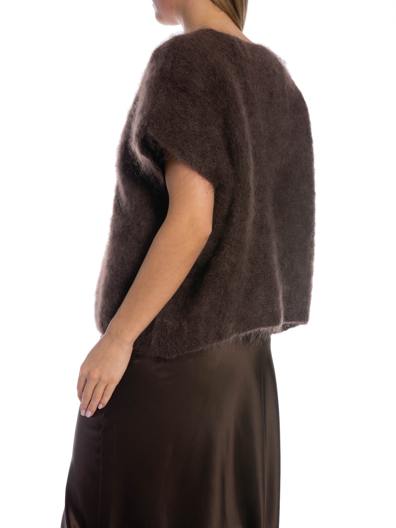 KOFTA FLUFFY CROPPED DARK BROWN_104483.jpg