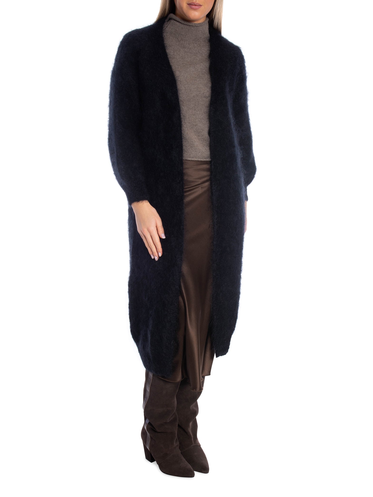 KOFTA LONG FLUFFY MOHAIR BLACK_104464.jpg