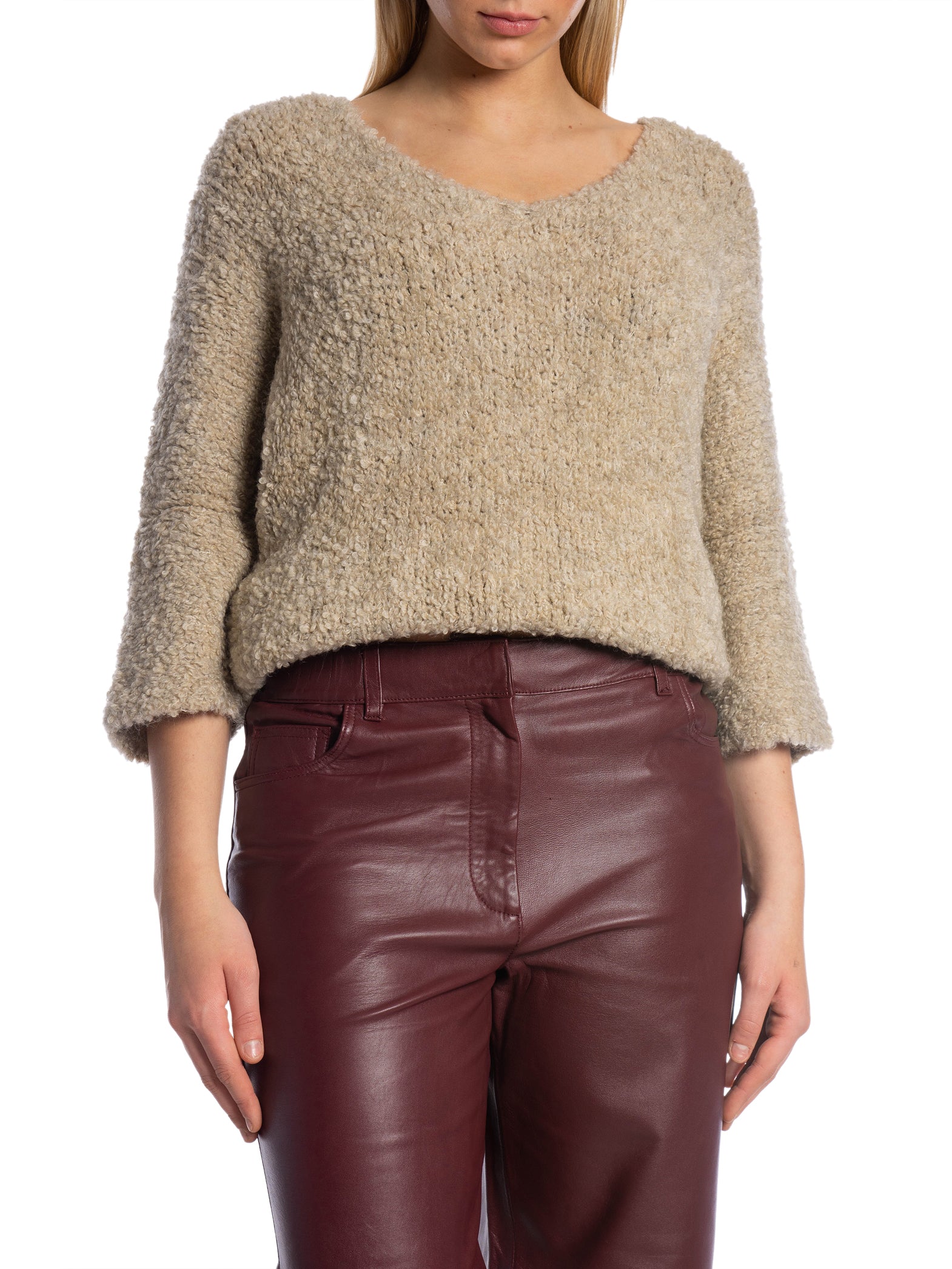 LAFÉE TOPP V-NECK TEDDY TAUPE_93428.jpg