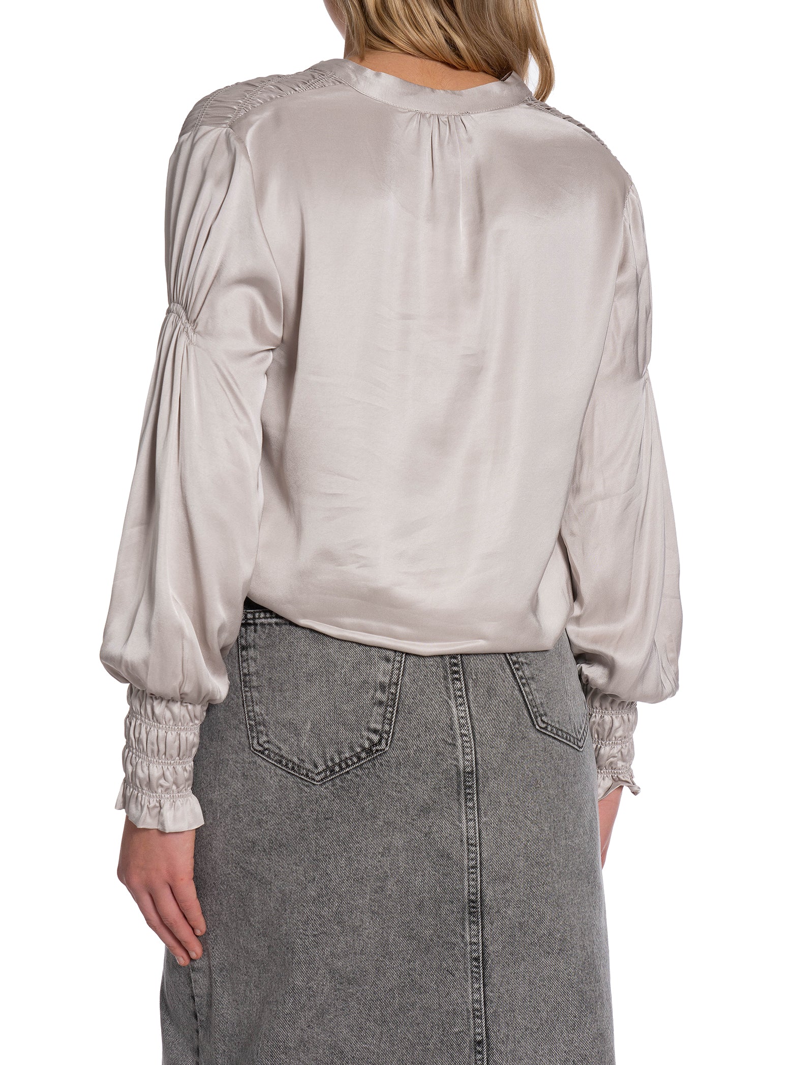 LEVETE ROOM BLUS  ESTEL ICEY GREY_83054.jpg