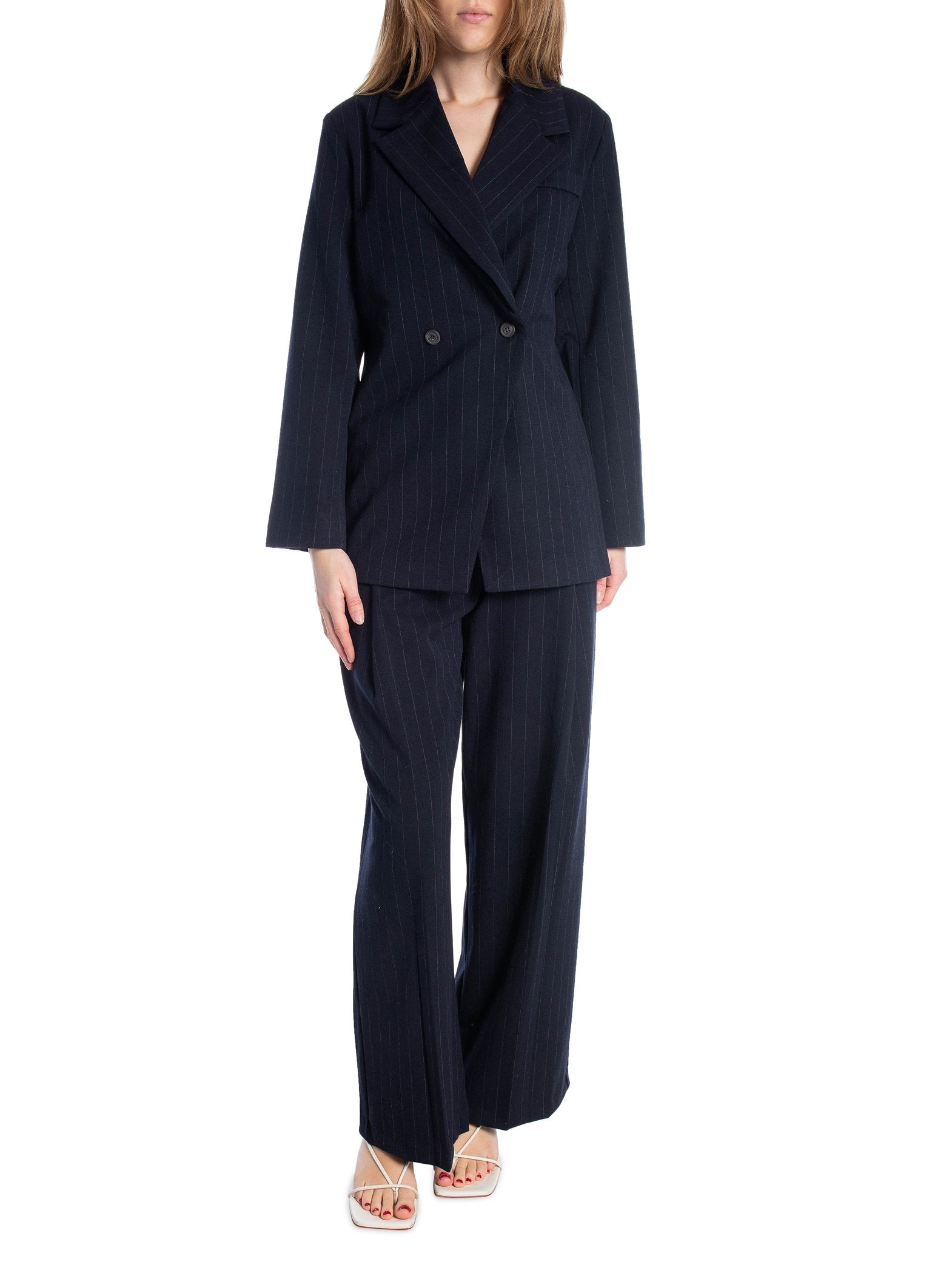 LEVETE ROOM KAVAJ OLIVIA 1 WINTER SKY CO_103090.jpg