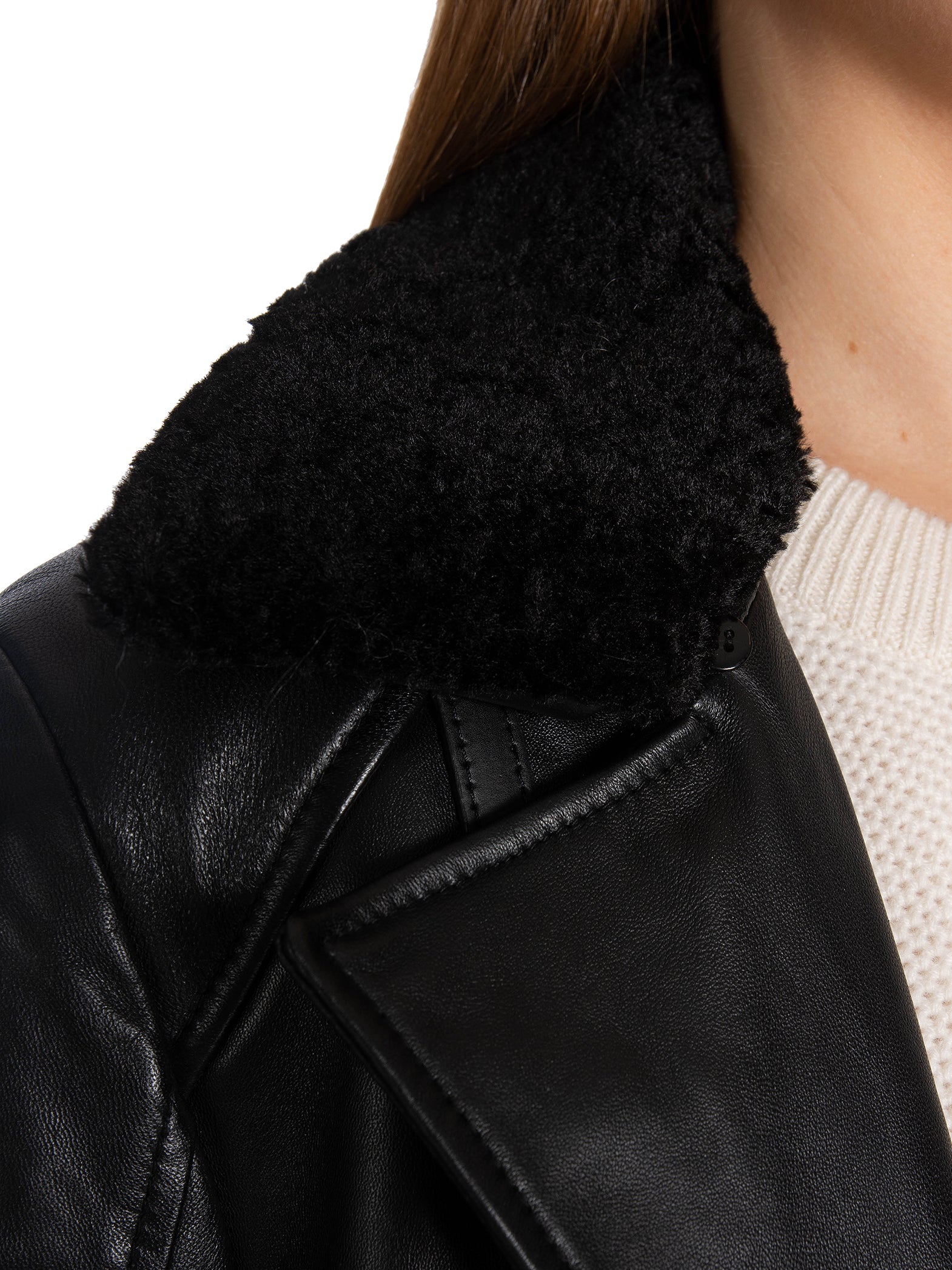 LEVETE ROOM SKINNKAPPA DESTINY  BLACK_81918.jpg
