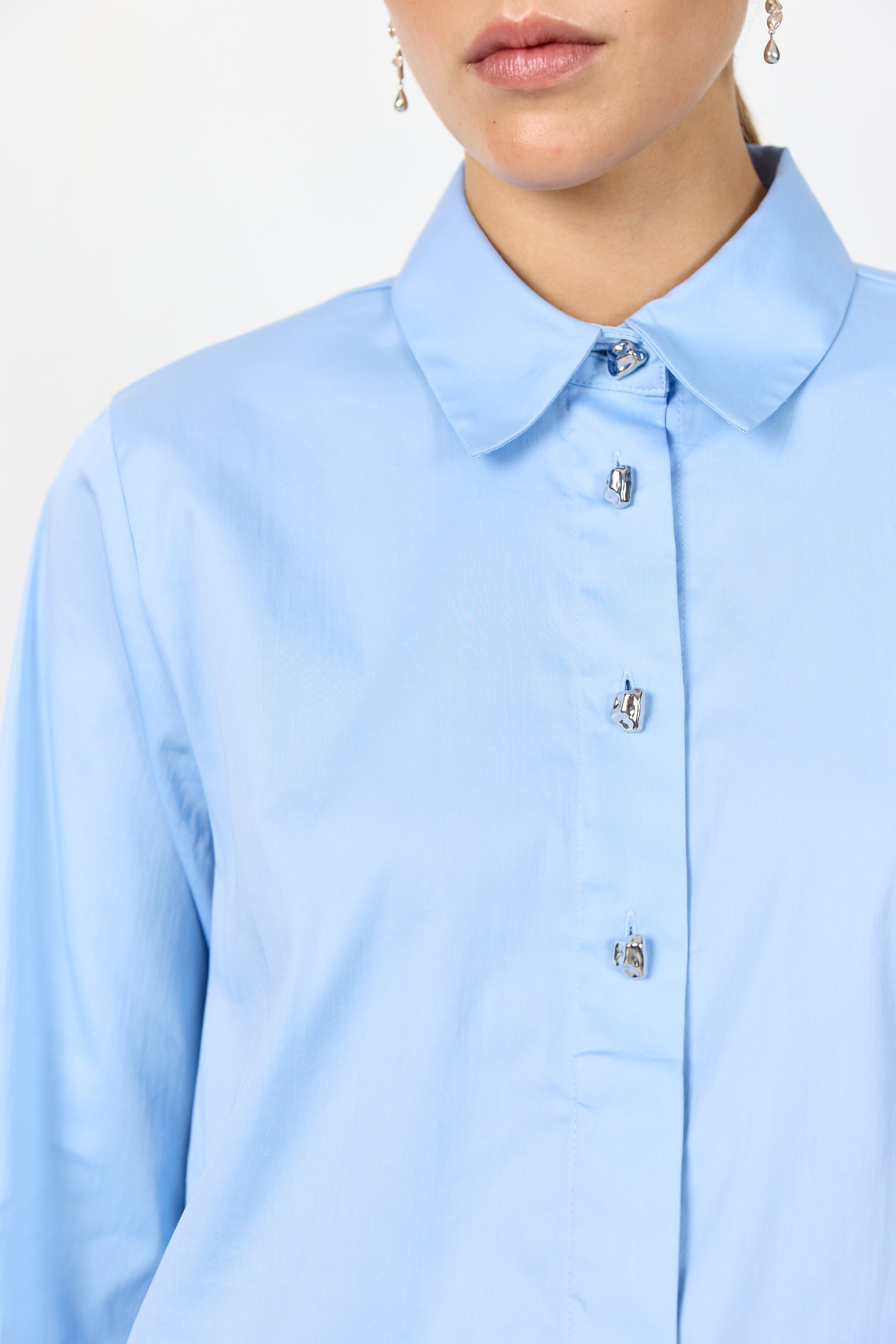 LEVETE ROOM SKJORTA ISLA SOLID WINDSURFER_105515.jpg