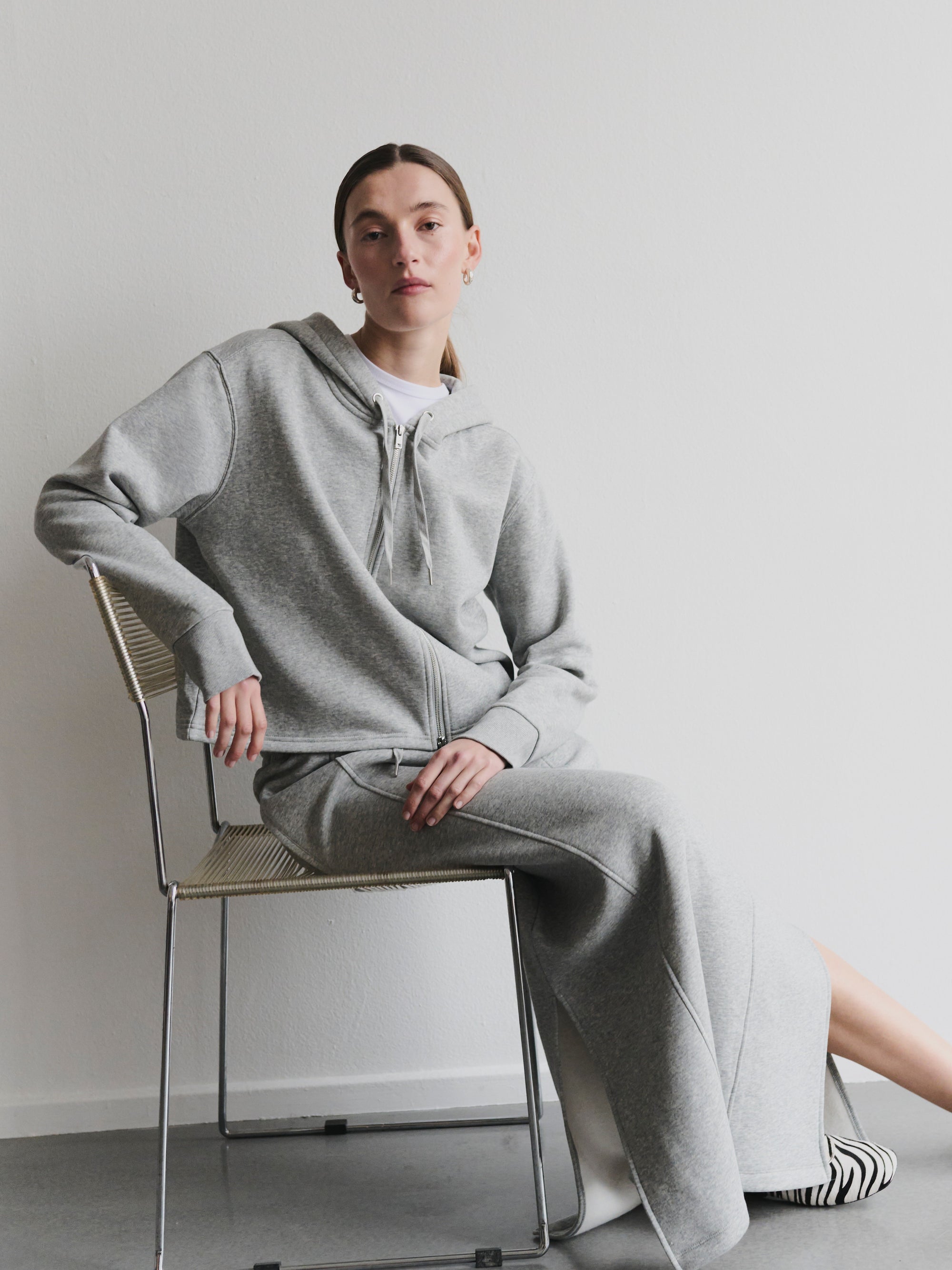 LEVETE ROOM TRÖJA NUKA 9 LT GREY MELANGE_111369.jpg