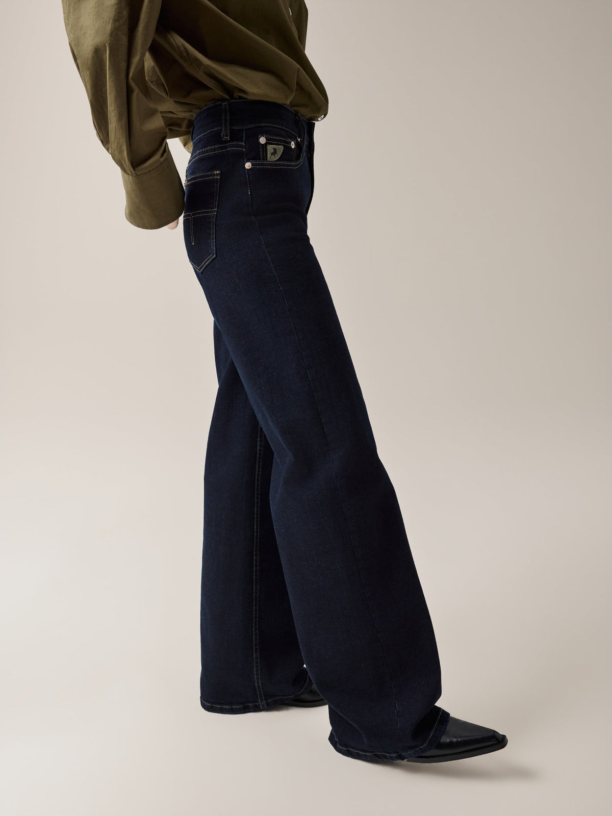 LOIS JEANS PALAZZO DEEPLY RINSE L32_112119.jpg
