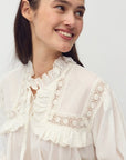 MBYM BLUS GERLINA WHITE _96911.jpg