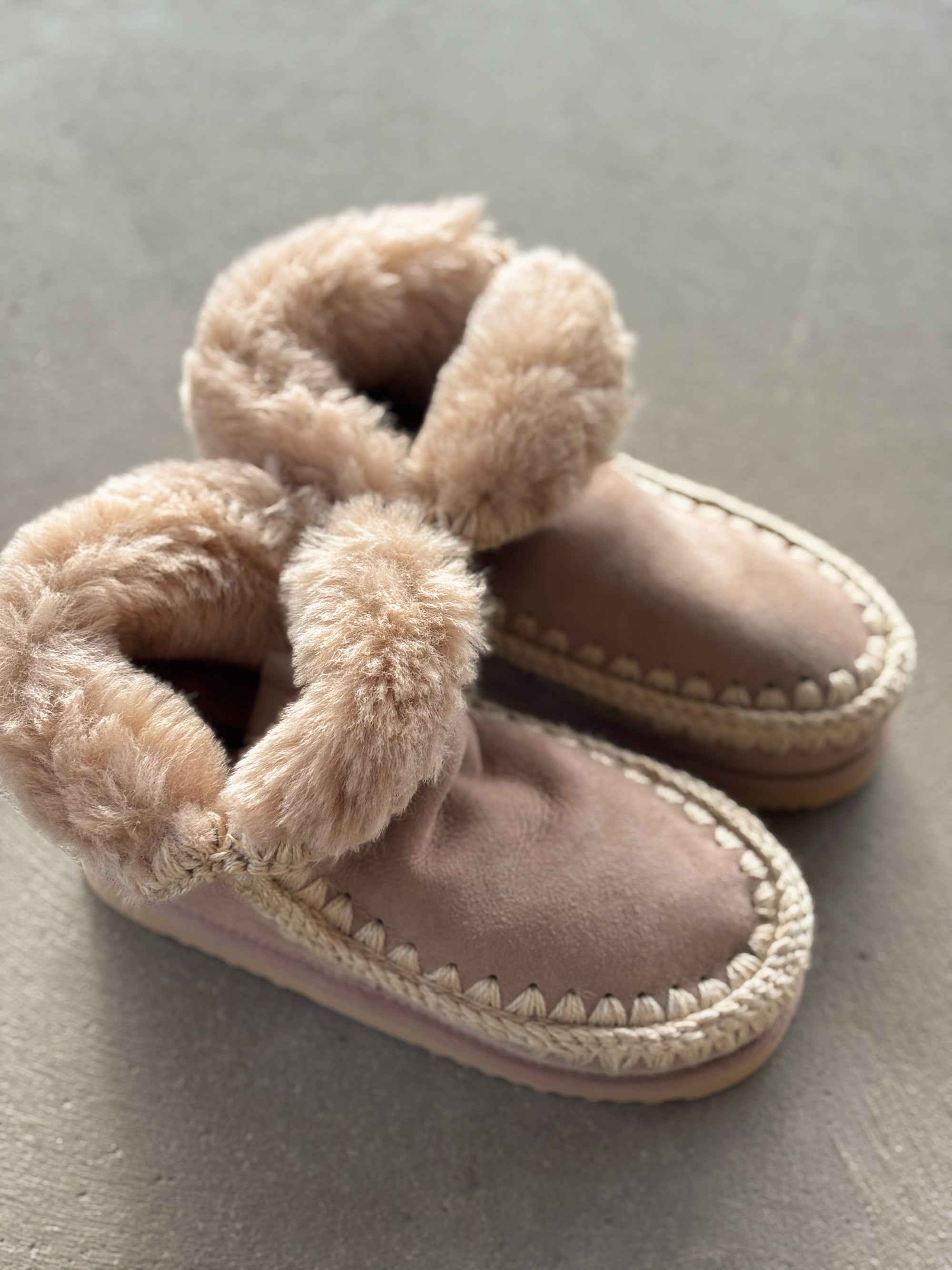 MOU BOOTS ESKIMO 18 ROSE BEIGE_103416.jpg