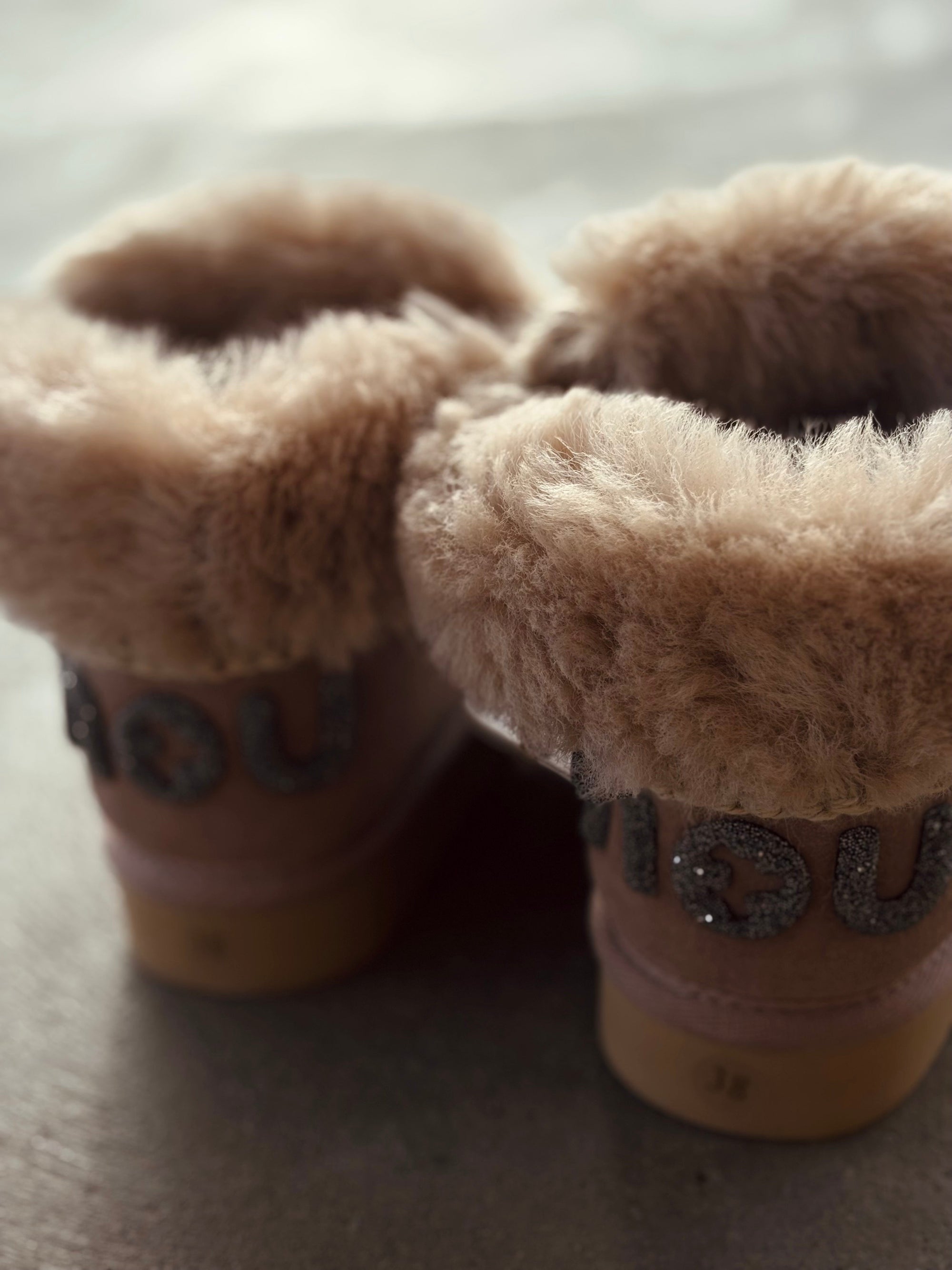 MOU BOOTS ESKIMO 18 SUEDE GLITTER LOGO CAMEL_104557.jpg