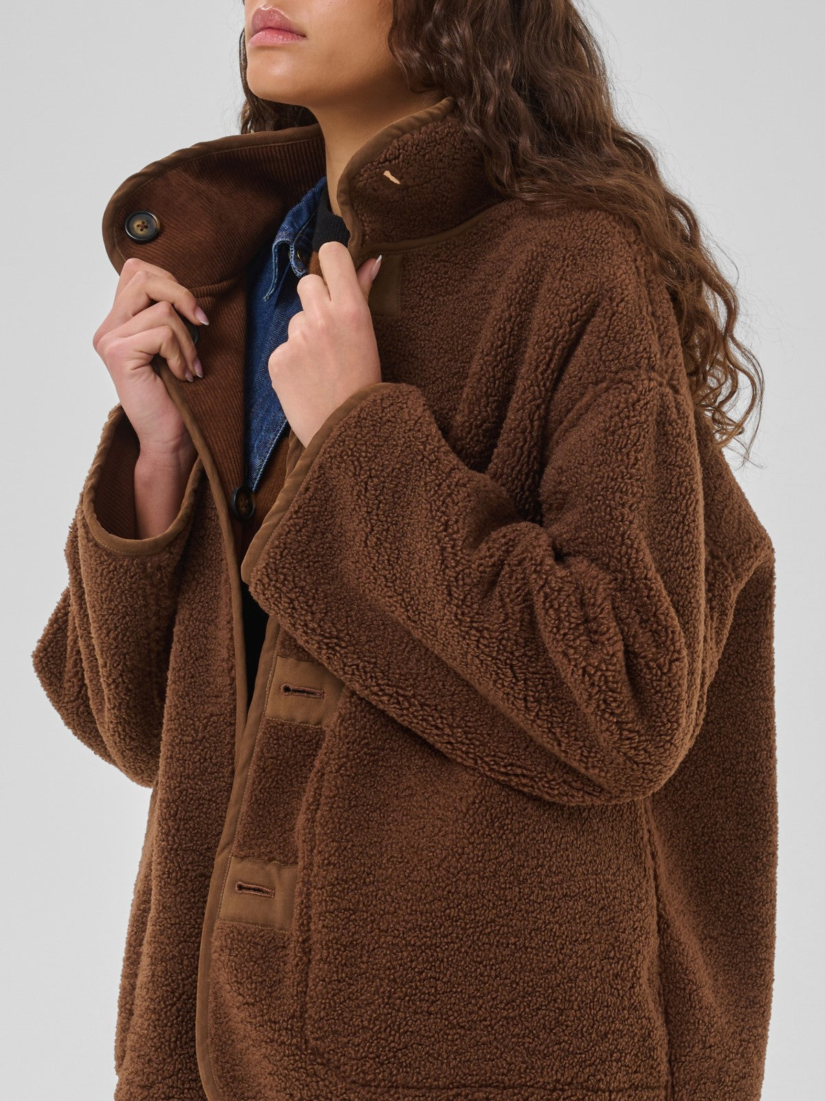 MY ESSENTIAL WARDROBE JACKA FUNA DEMITASSE_114293.jpg