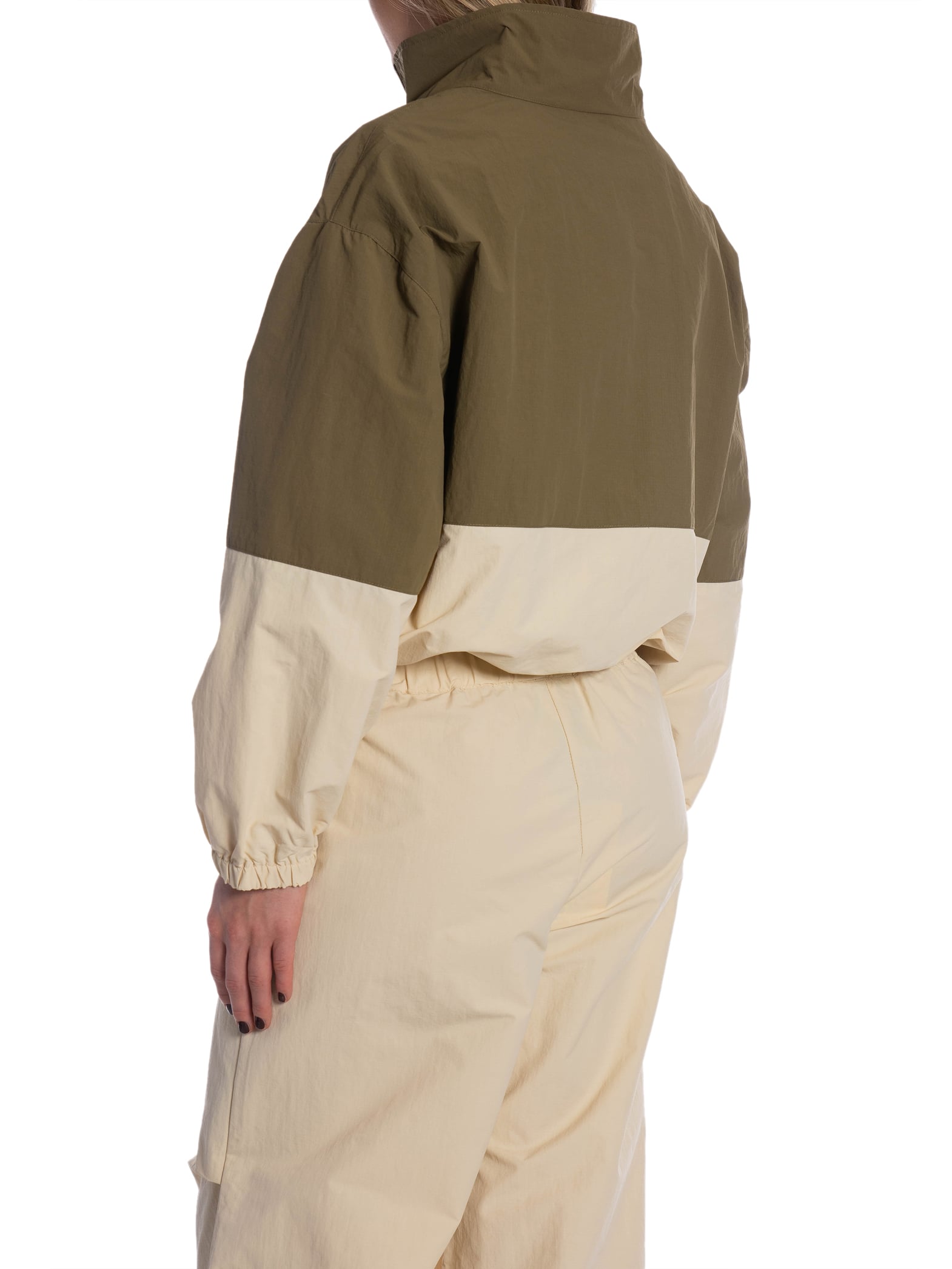 MY ESSENTIAL WARDROBE JACKA QUINN CAPERS W.BROWN_107243.jpg