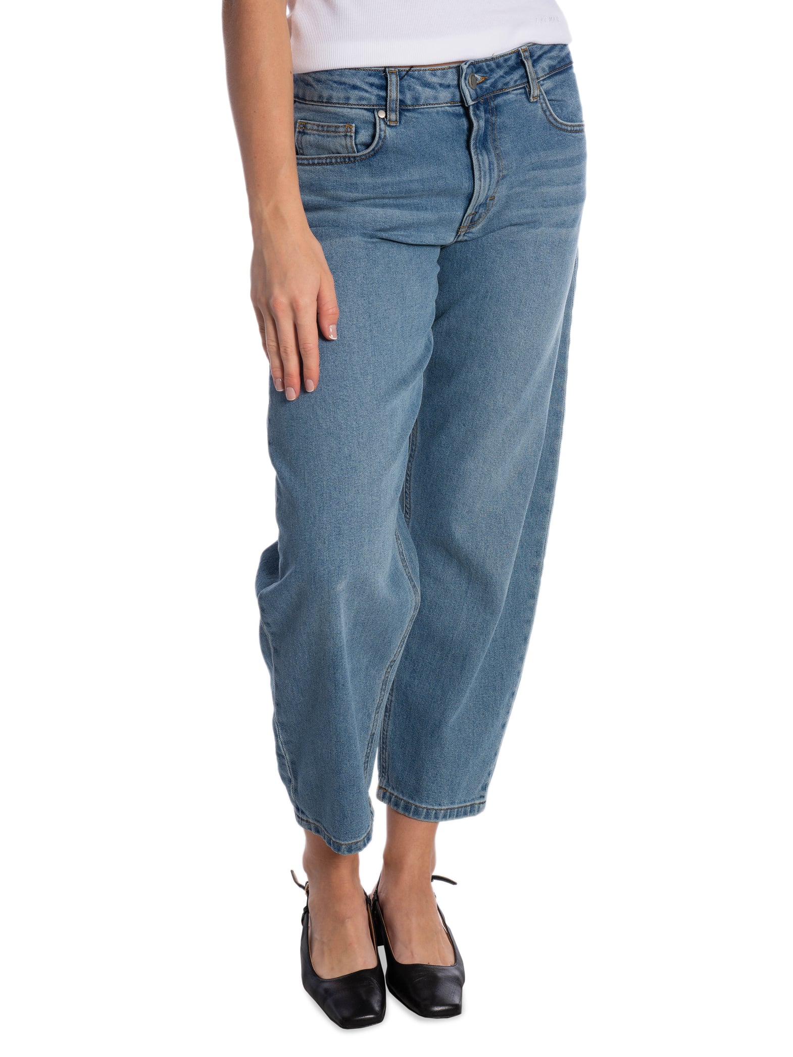 MY ESSENTIAL WARDROBE JEANS BALOO BARREL 139 BLUE_111016.jpg