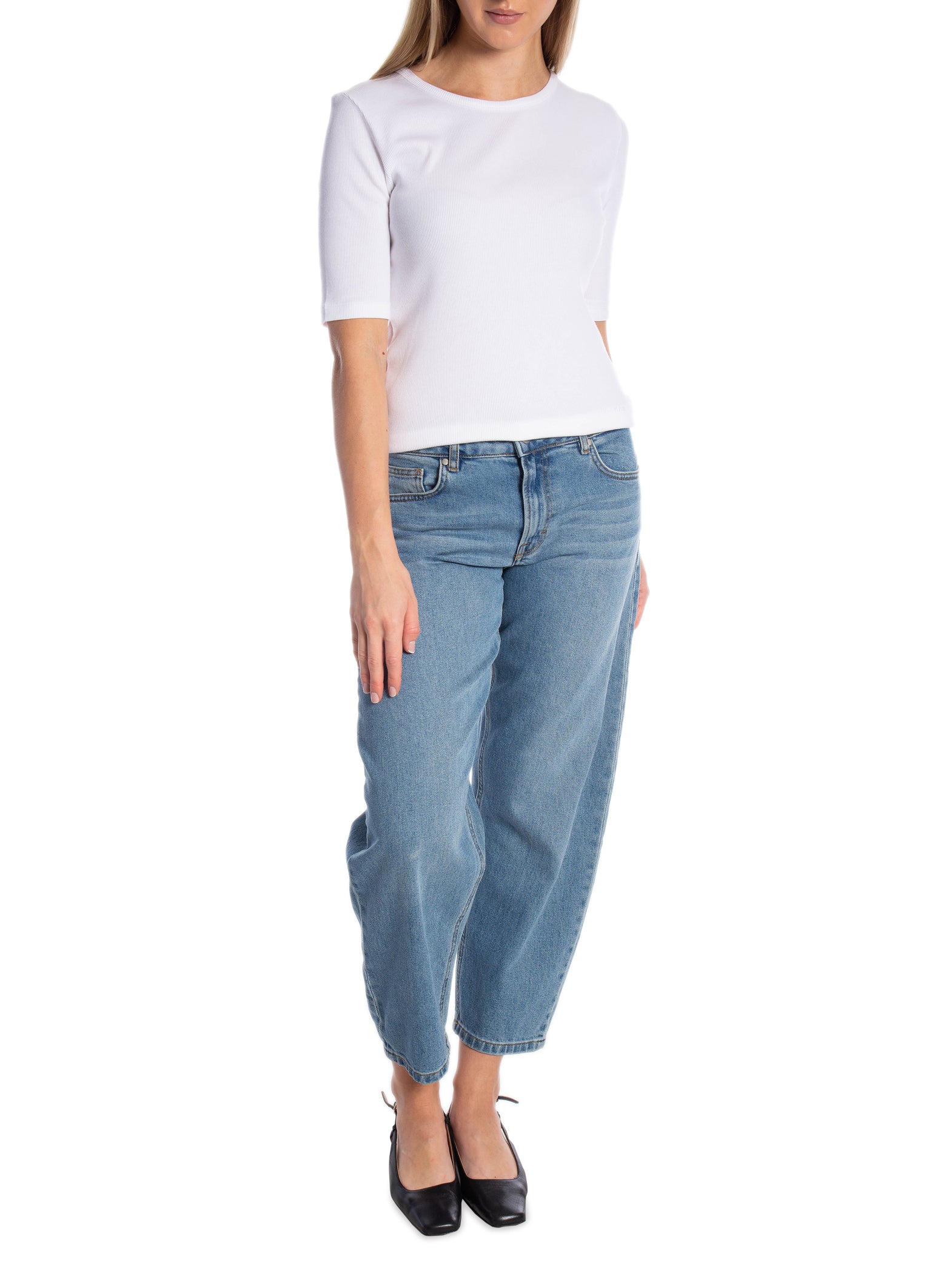 MY ESSENTIAL WARDROBE JEANS BALOO BARREL 139 BLUE_111017.jpg