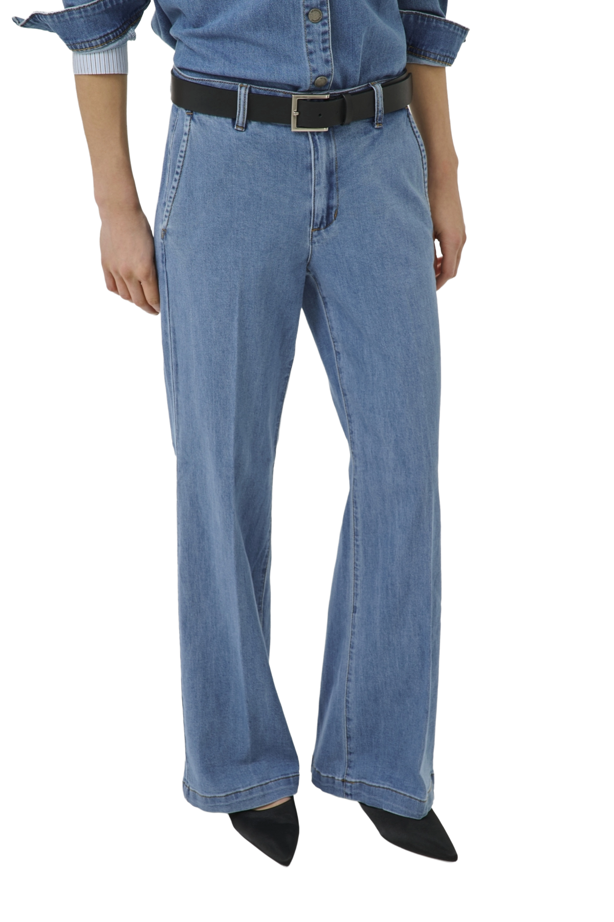 MY ESSENTIAL WARDROBE JEANS THE LARA 115 BLUE_109956.jpg