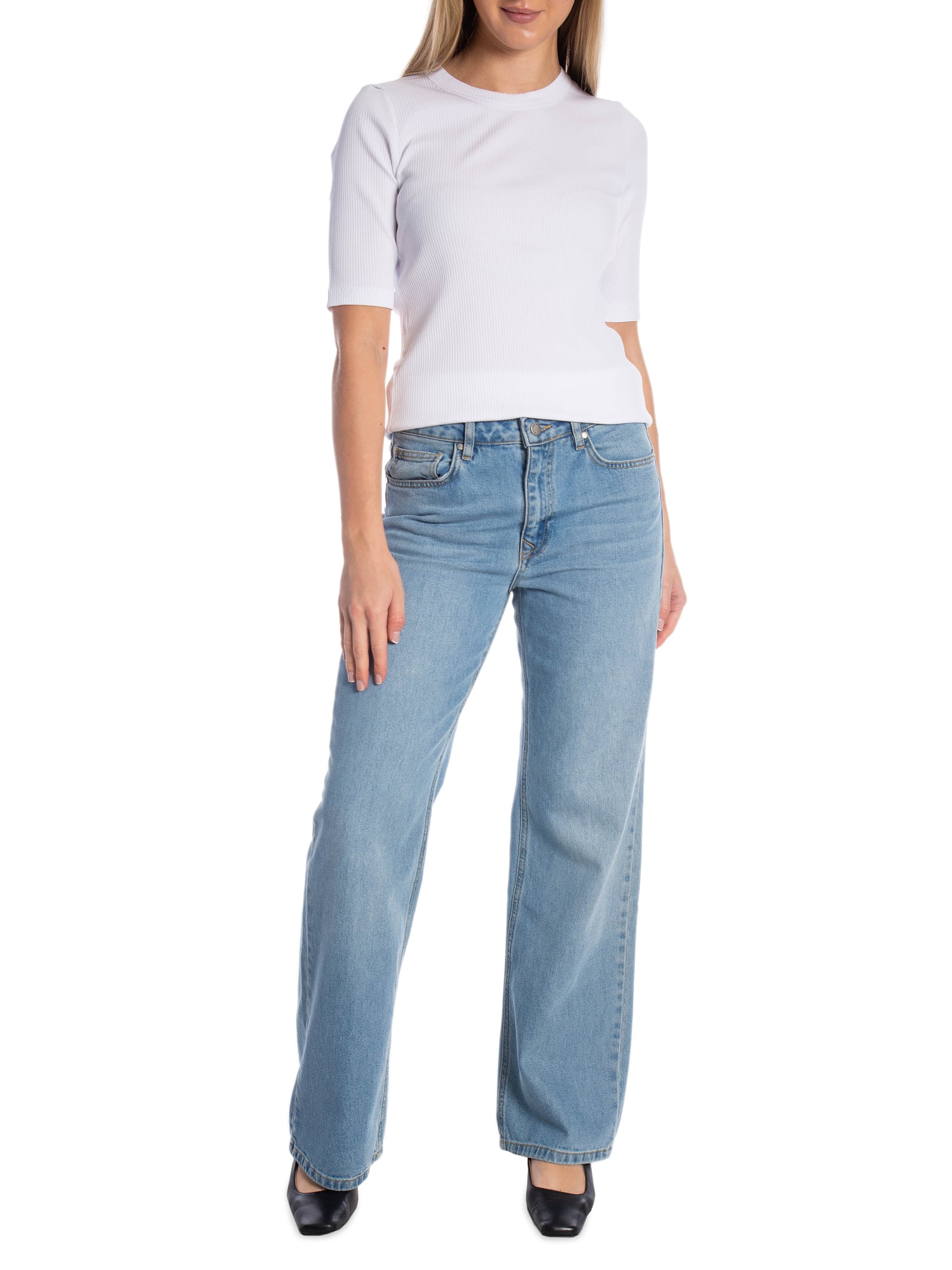 MY ESSENTIAL WARDROBE JEANS THE LOUIS 139 LIGHT BLUE_111126.jpg