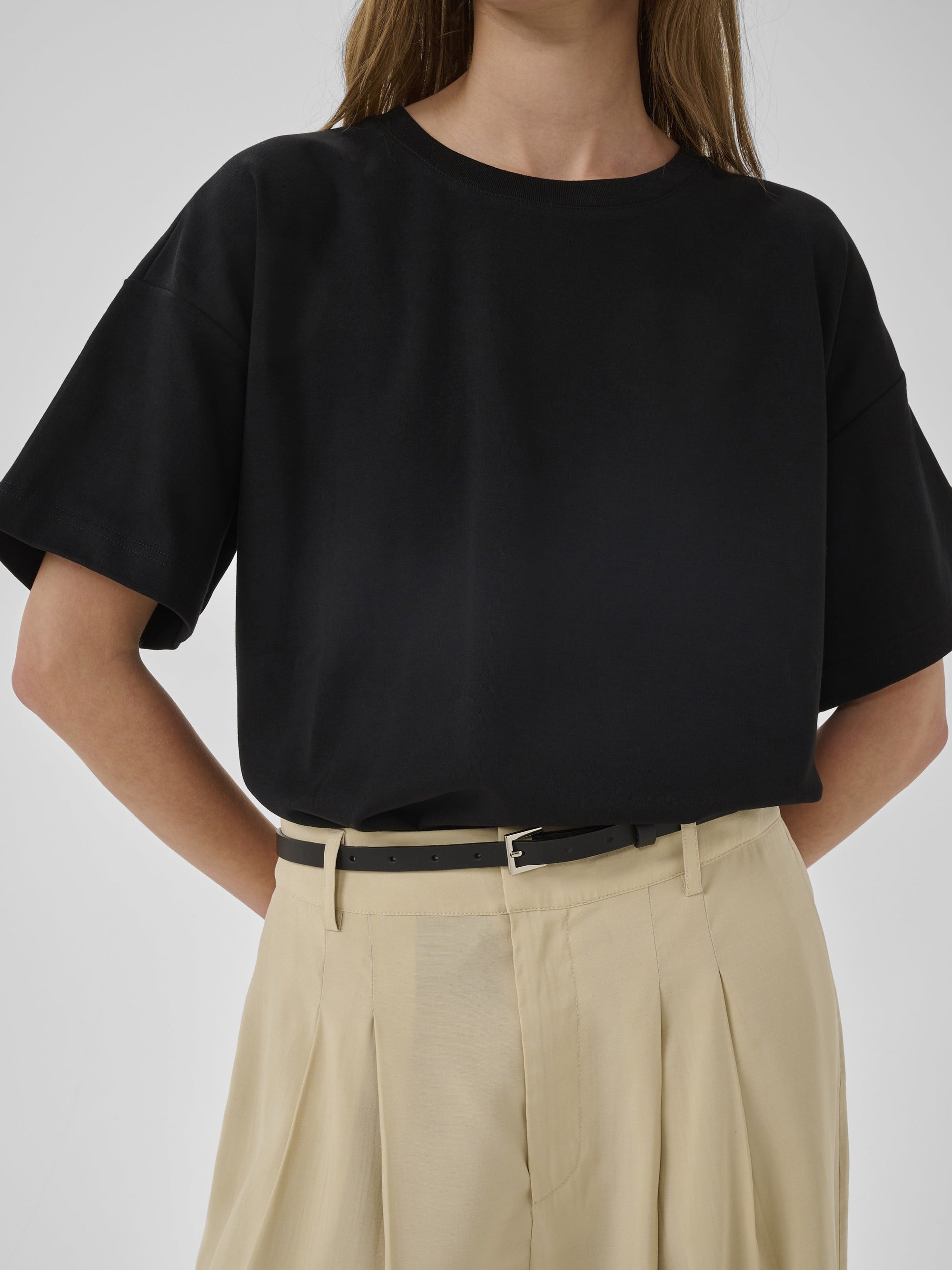 MY ESSENTIAL WARDROBE TOPP APIR BLACK_106928.jpg