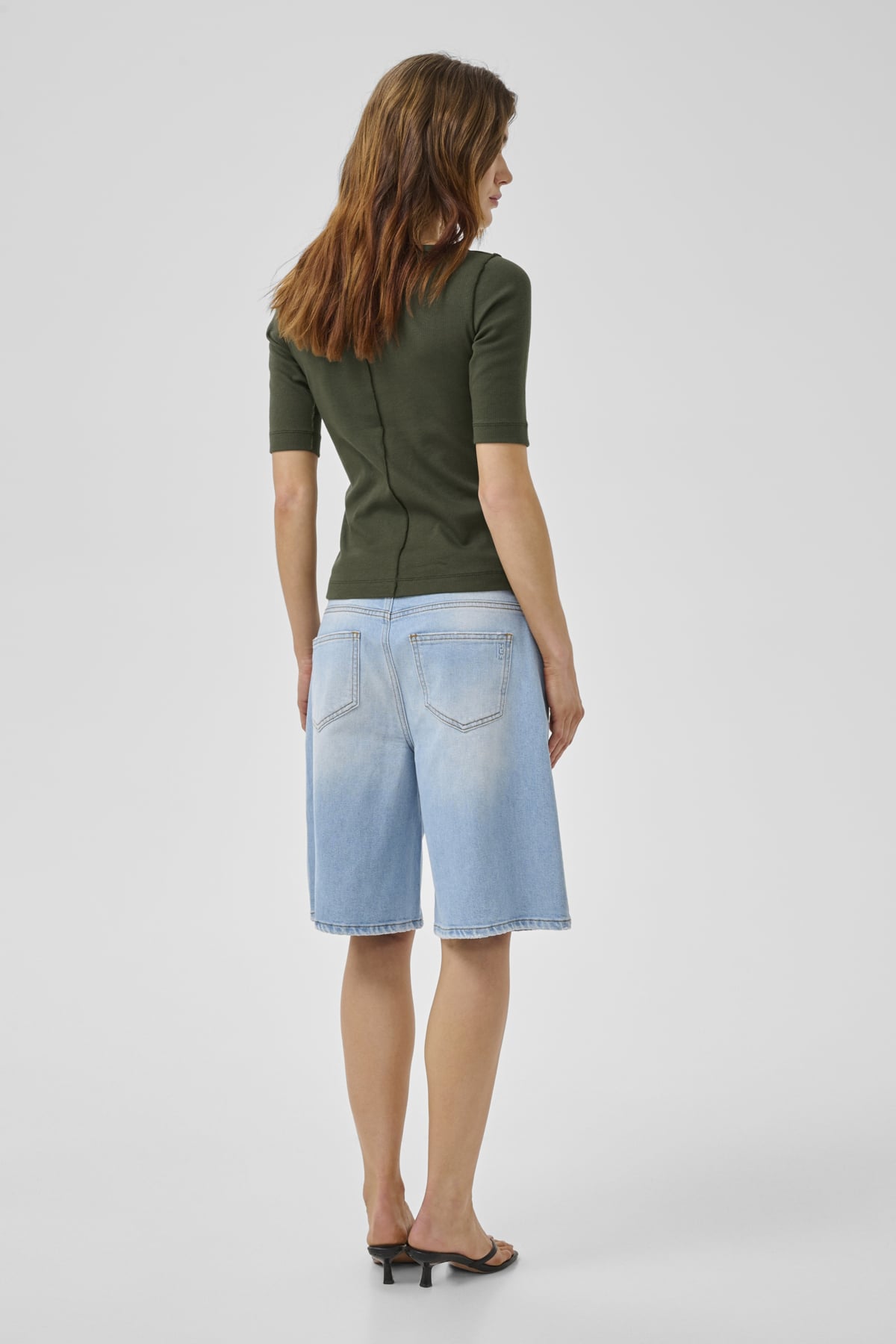 MY ESSENTIAL WARDROBE TOPP MANDY FOREST NIGHT_109975.jpg