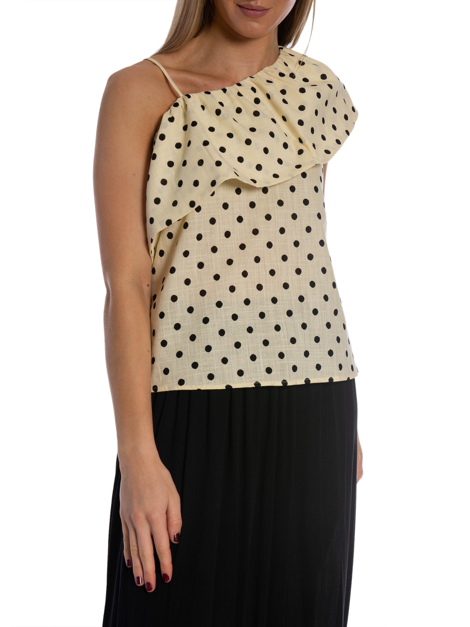 MY ESSENTIAL WARDROBE TOPP NADA FLORENCE LEMON ICING_109347.jpg