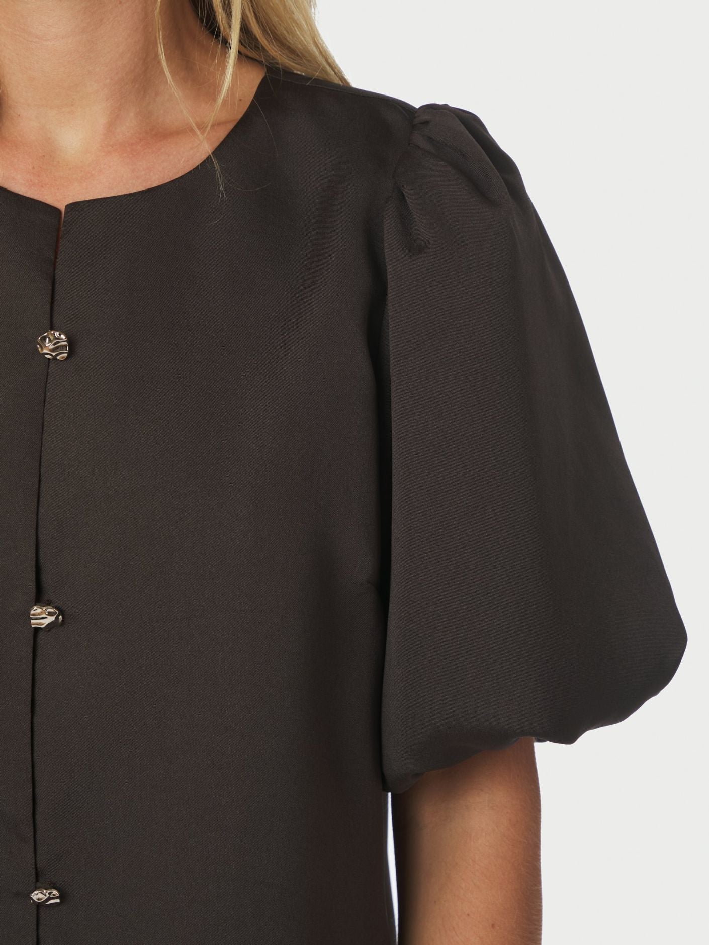 NEO NOIR BLUS AISA DULL BROWN_103904.jpg