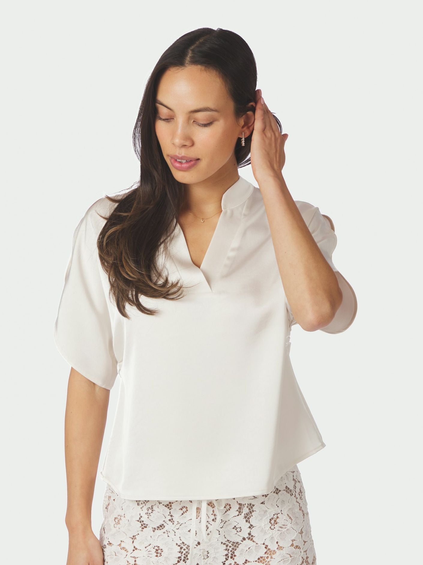 NEO NOIR BLUS ANELLE HEAVY SATEEN PEARL_109181.jpg
