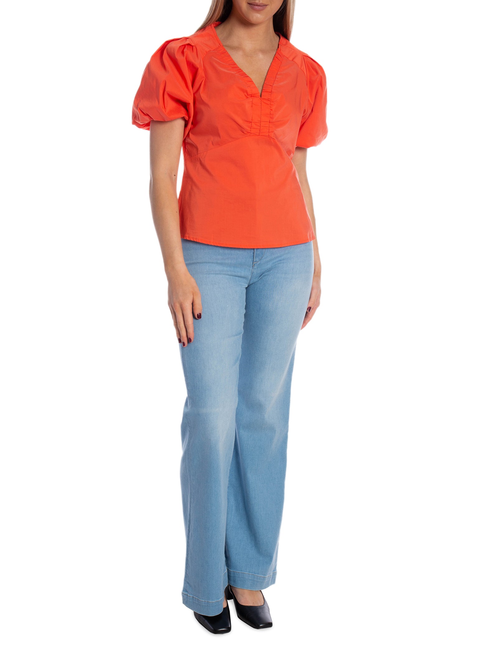 NEO NOIR BLUS IRINA CORAL_108724.jpg