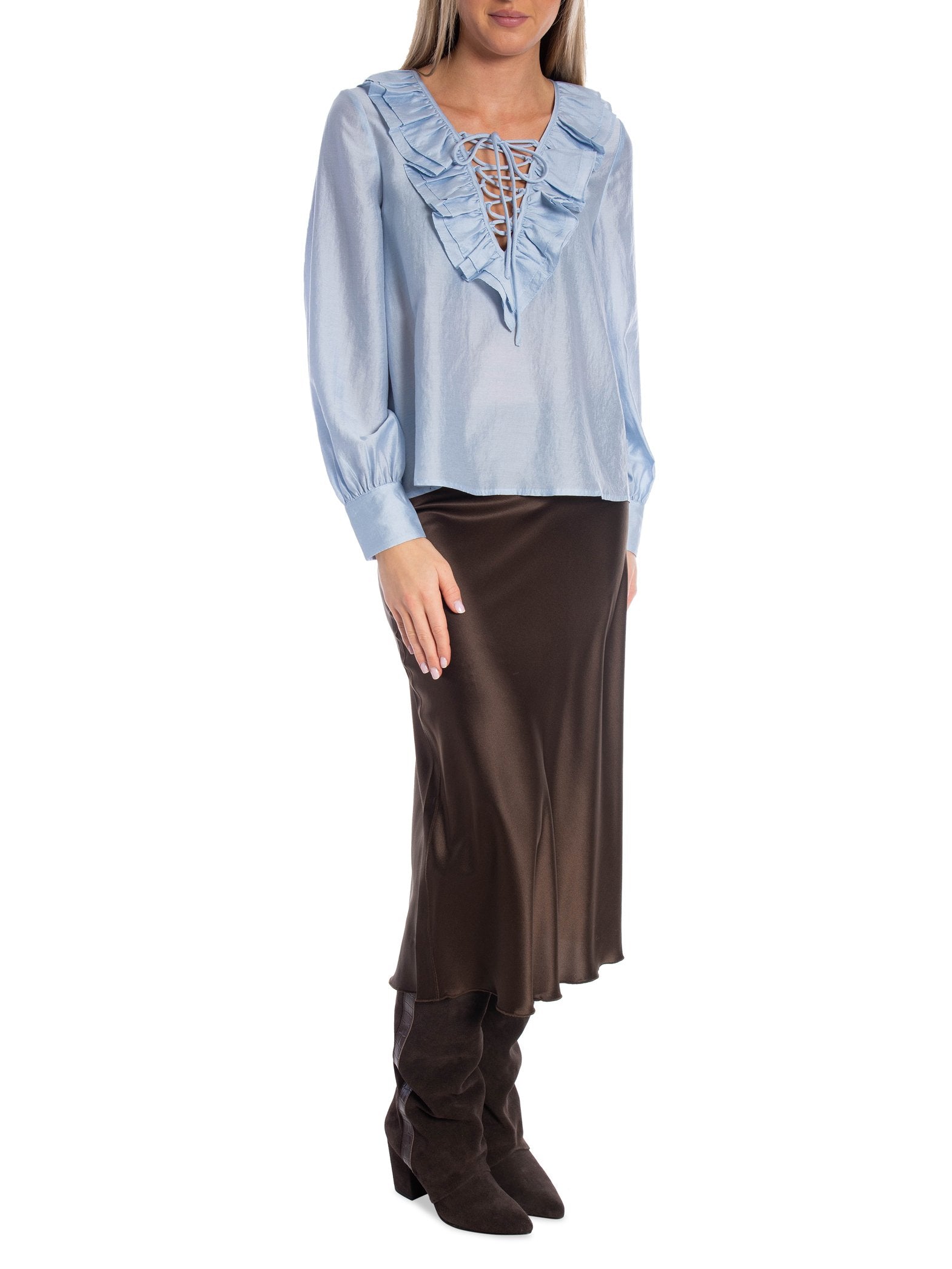 NEO NOIR BLUS KATARINA CREPE LIGHT BLUE_104507.jpg