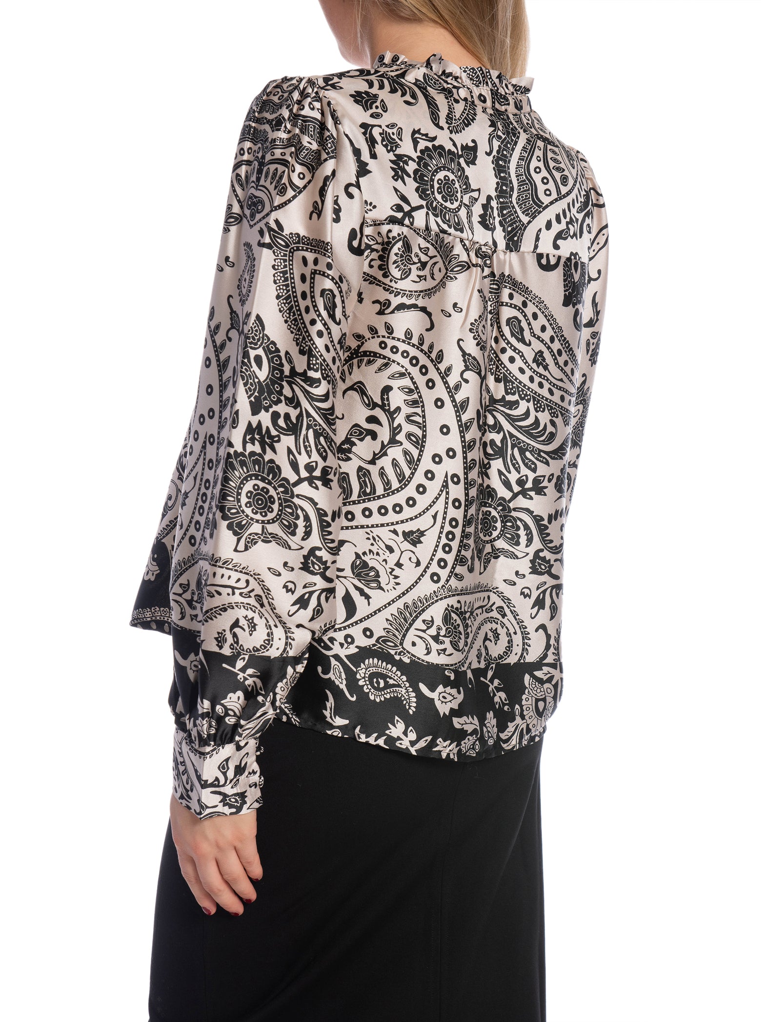 NEO NOIR BLUS MASSIMA DECO PAISLEY CREME_94764.jpg