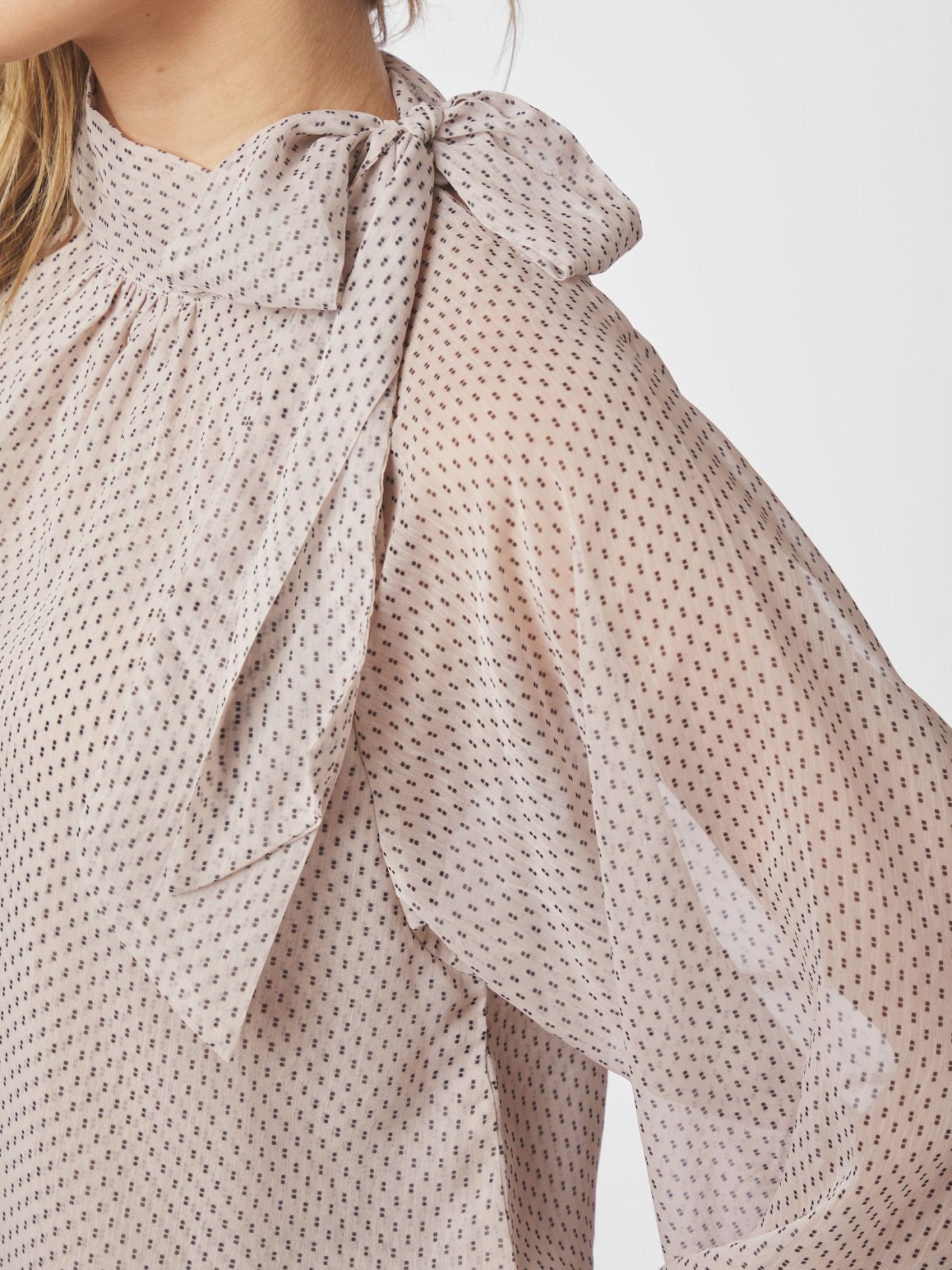 NEO NOIR BLUS PATTI DOUBLE CREME_106212.jpg