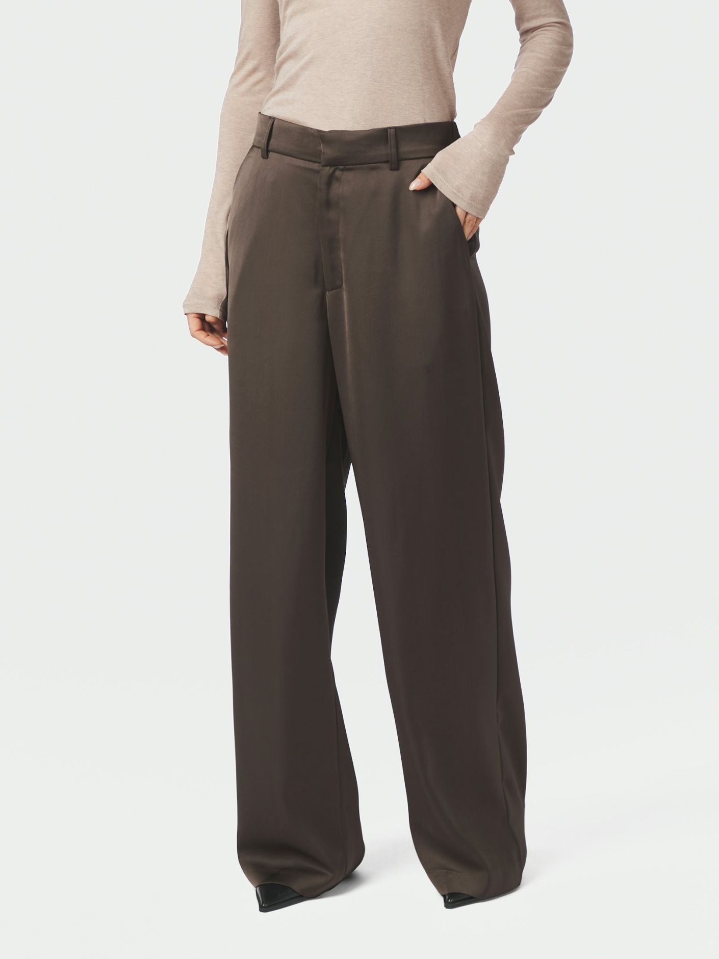 NEO NOIR BYXA EMMET HEAVY SATEEN DARK BROWN_112533.jpg