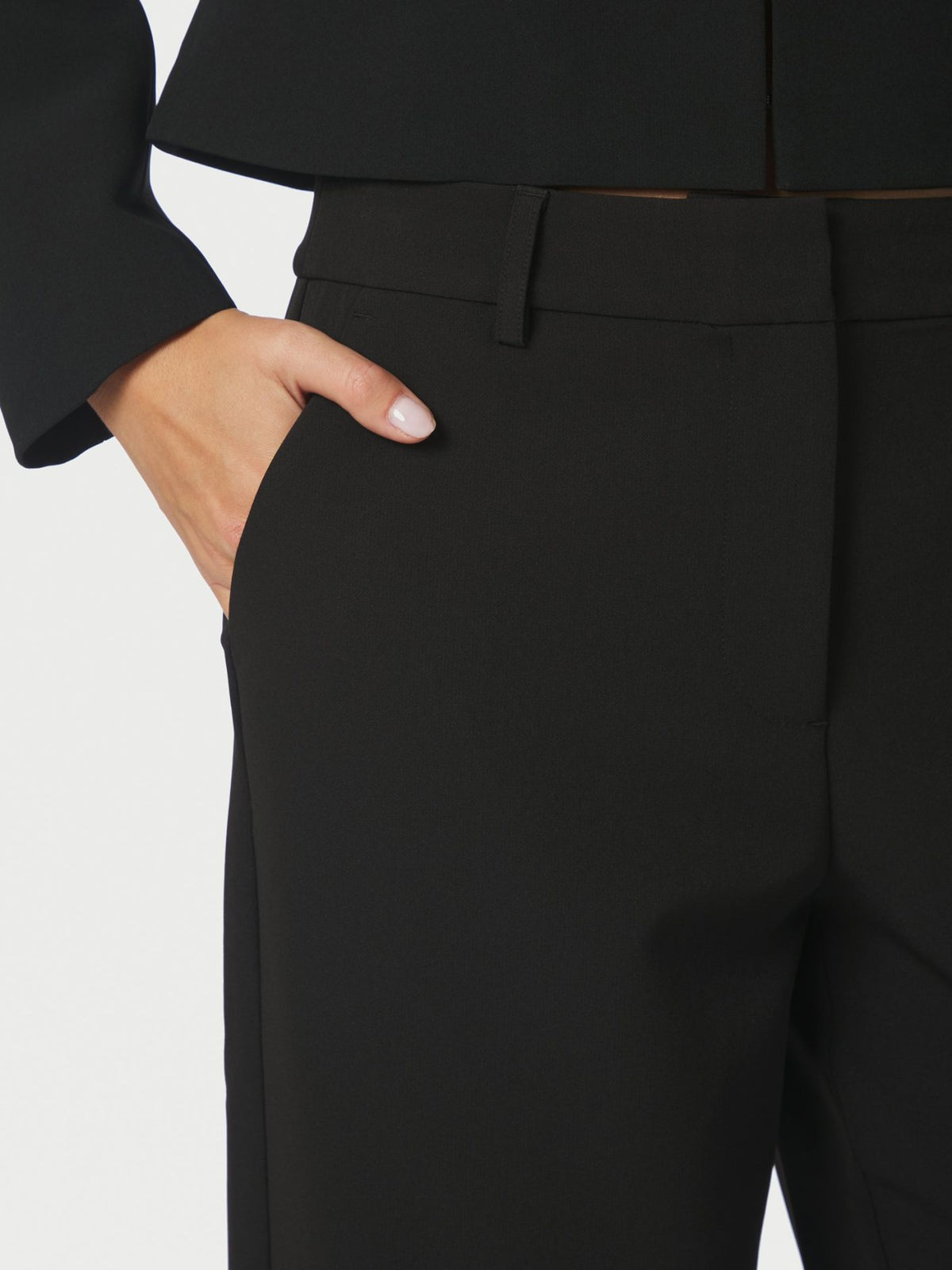 NEO NOIR BYXA GRACIA SUIT BLACK_114203.jpg