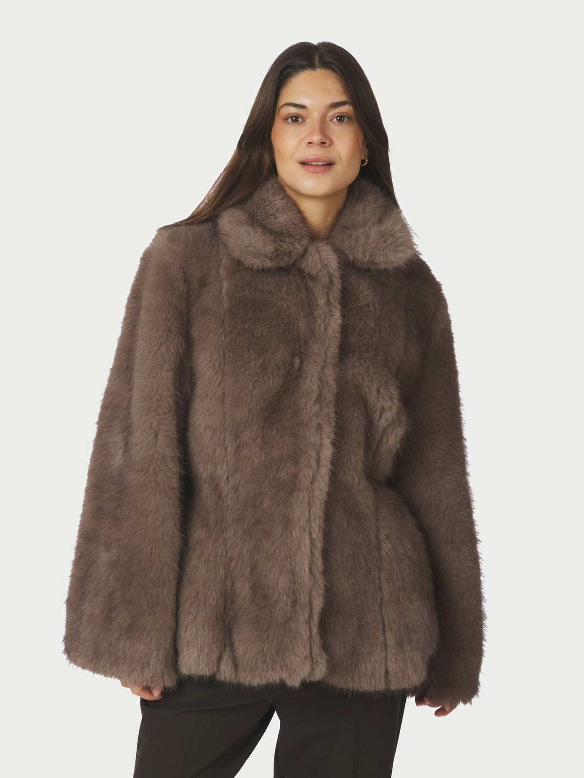 NEO NOIR JACKA ARIELLA FAUX FUR PEPLUM WARM GREY_113708.jpg