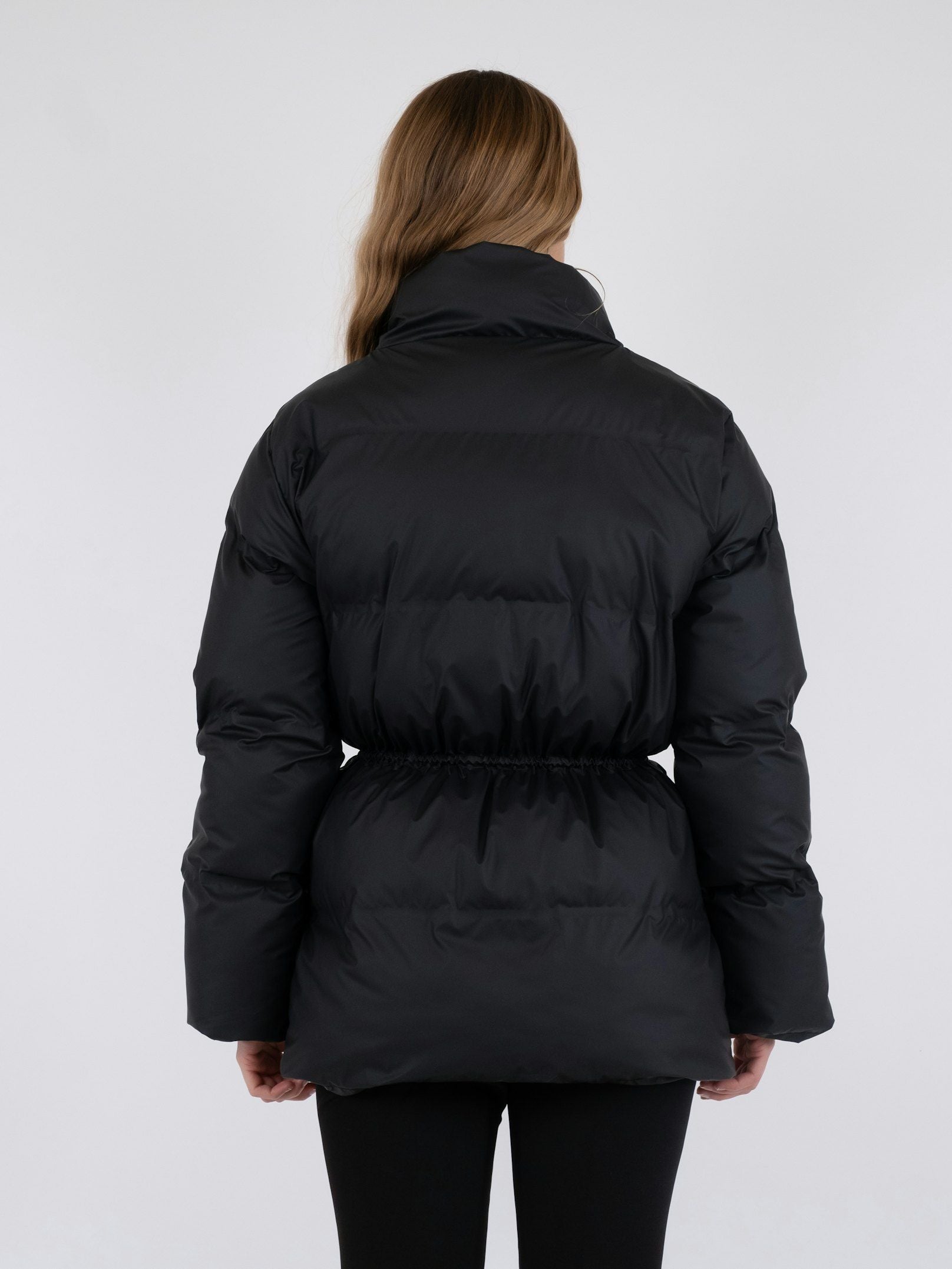 NEO NOIR JACKA MAYRA C PUFFER BLACK_91804.jpg