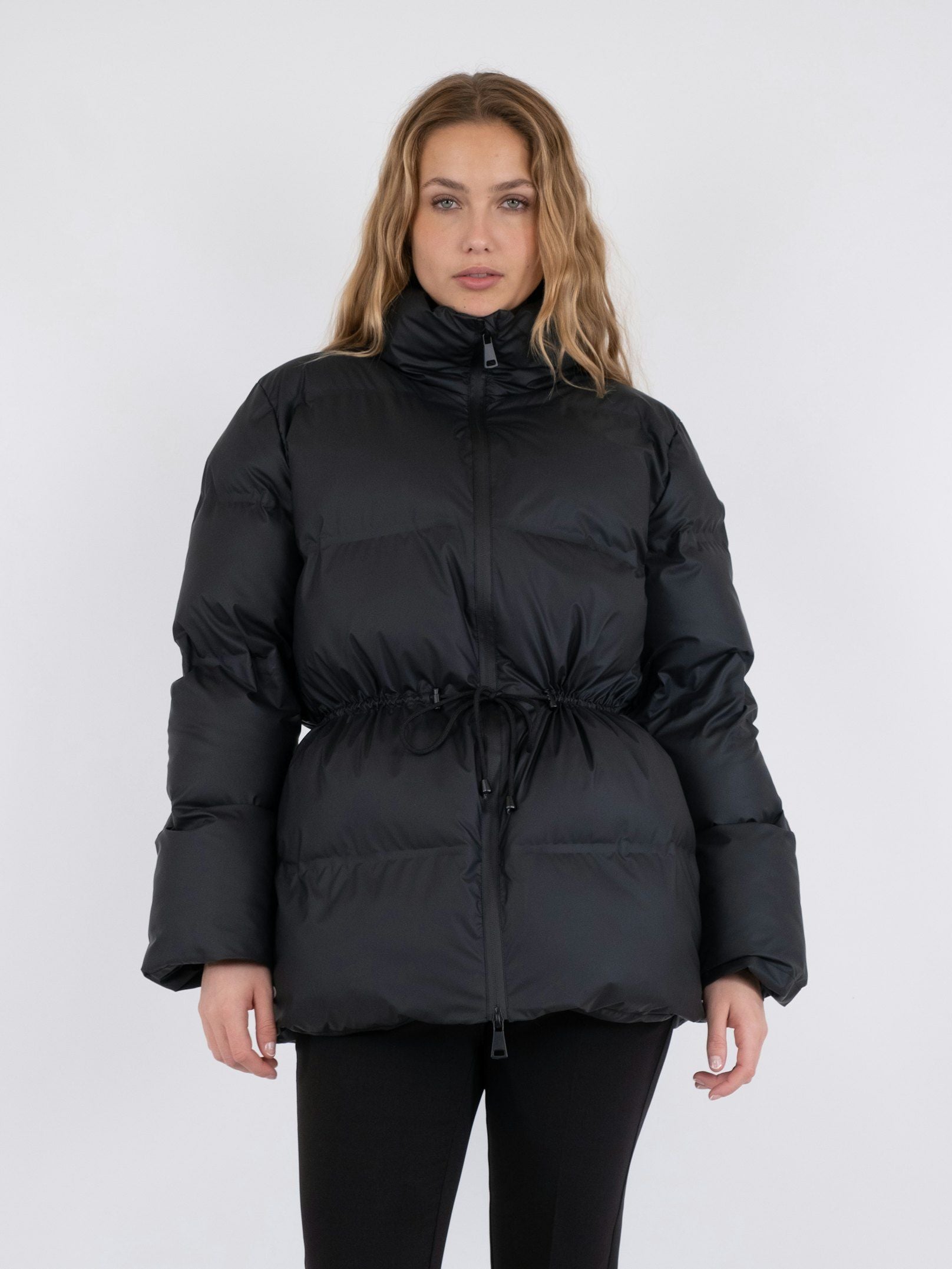 NEO NOIR JACKA MAYRA C PUFFER BLACK_91805.jpg