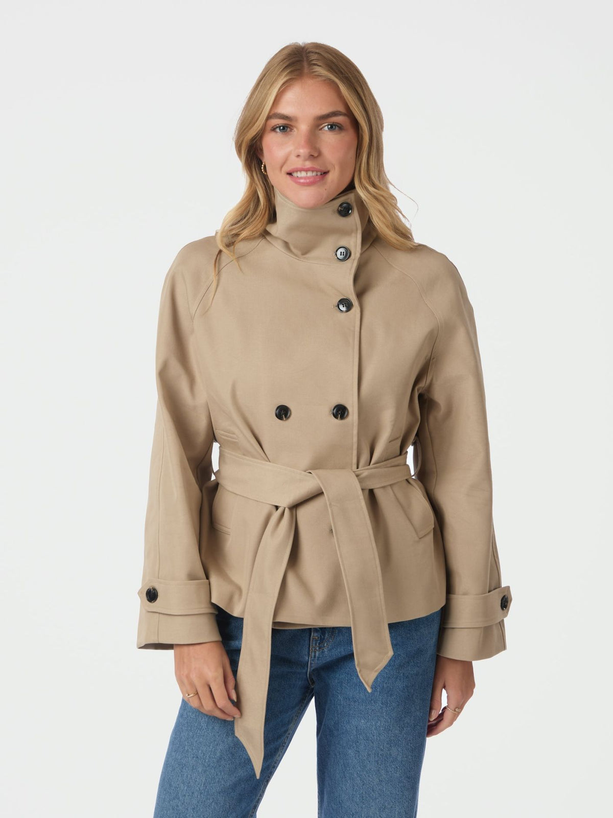 NEO NOIR JACKA MUNET TRENCH SAND_107918.jpg