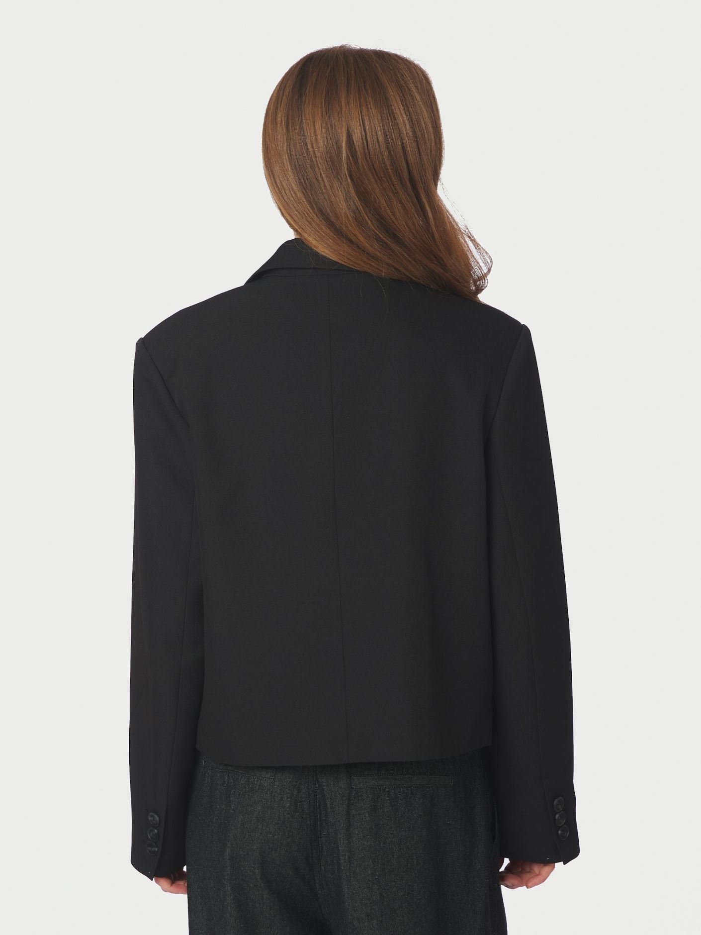 NEO NOIR KAVAJ CONAN STRUCTURE BLACK_105317.jpg