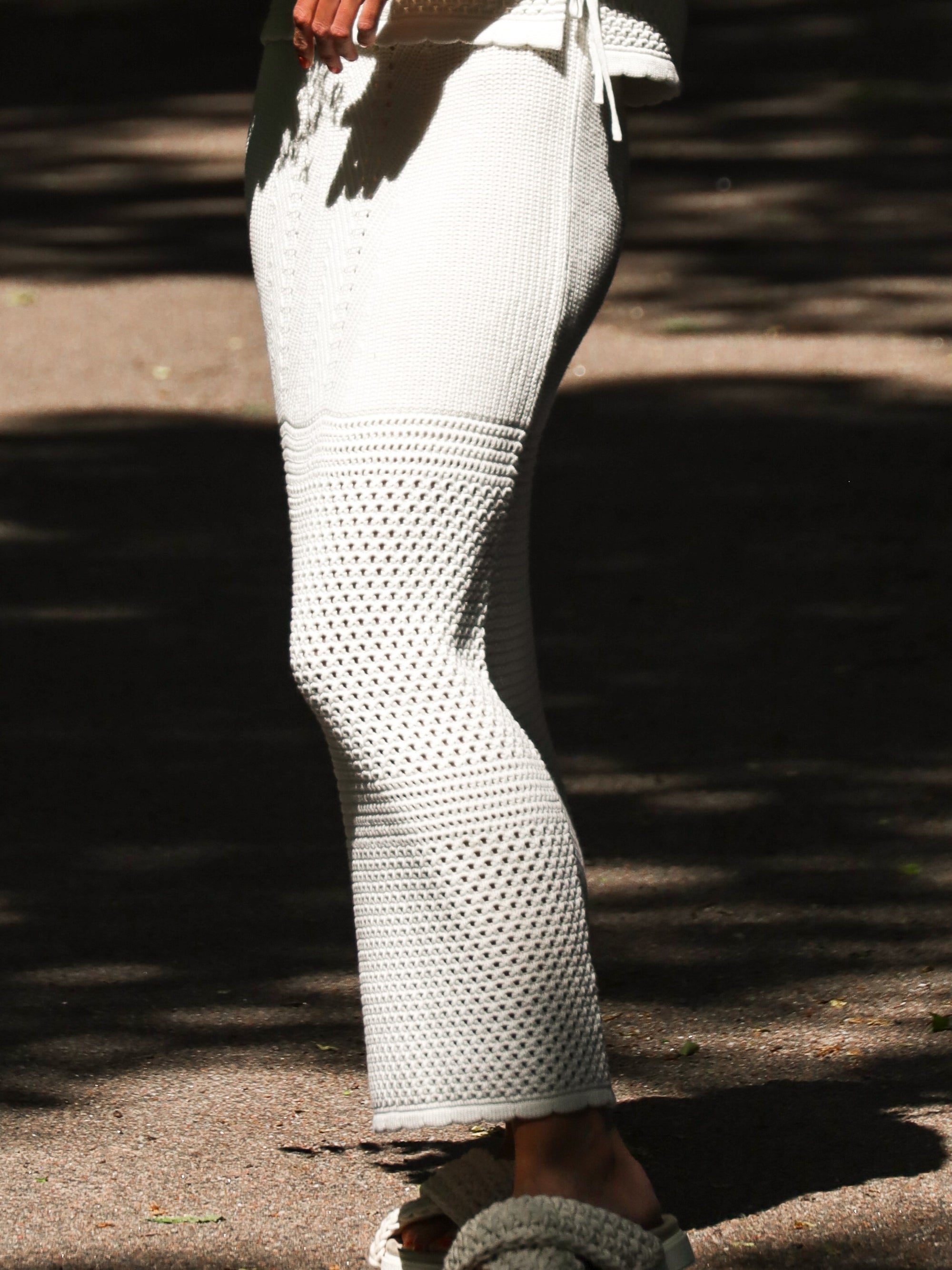 NEO NOIR KJOL COMO CROCHET KNIT OFF WHITE_78033.jpg
