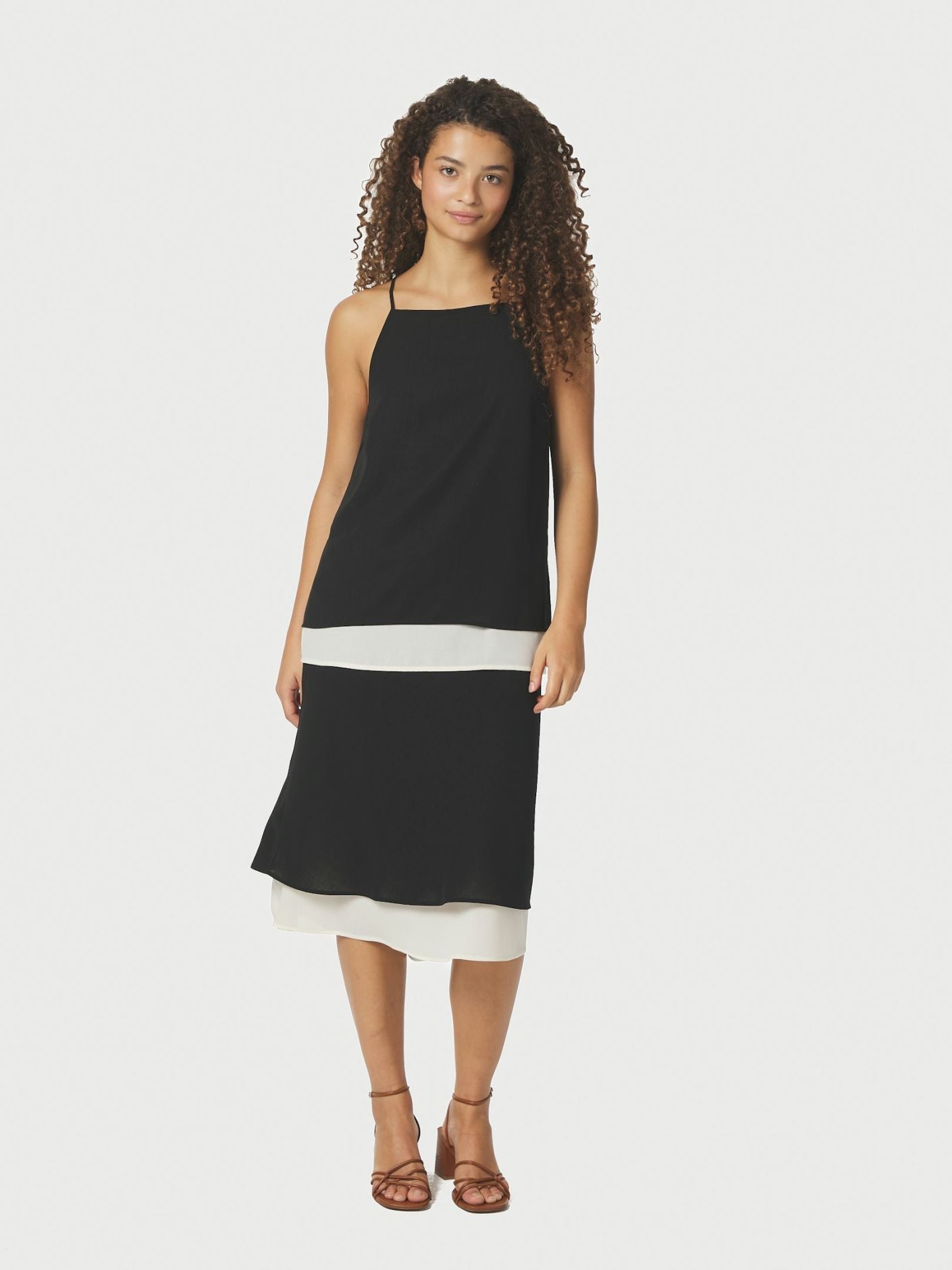 NEO NOIR KJOL ELINOR CHIFFON BLACK_110719.jpg