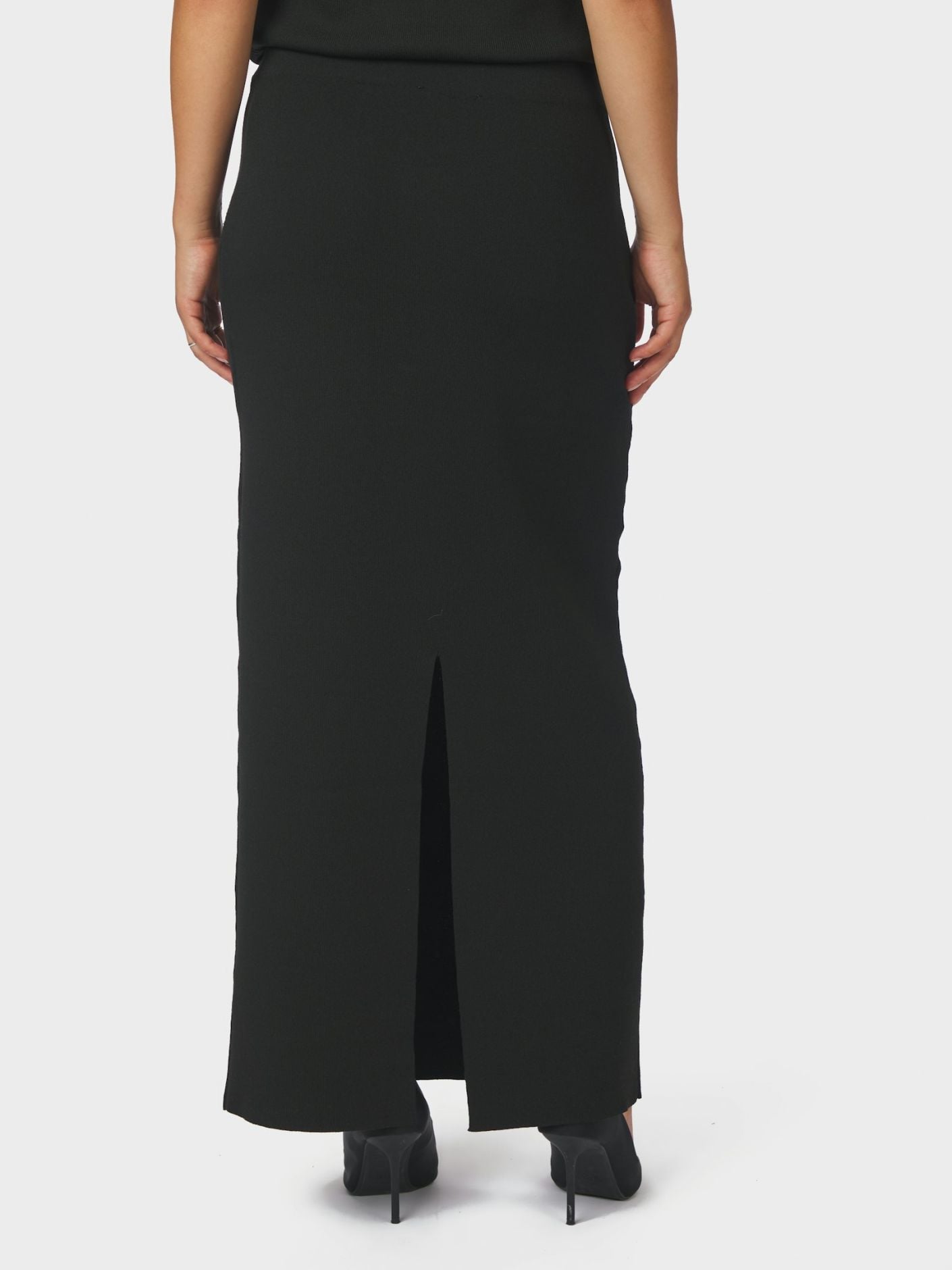 NEO NOIR KJOL HANSA SMOOTH BLACK_104570.jpg