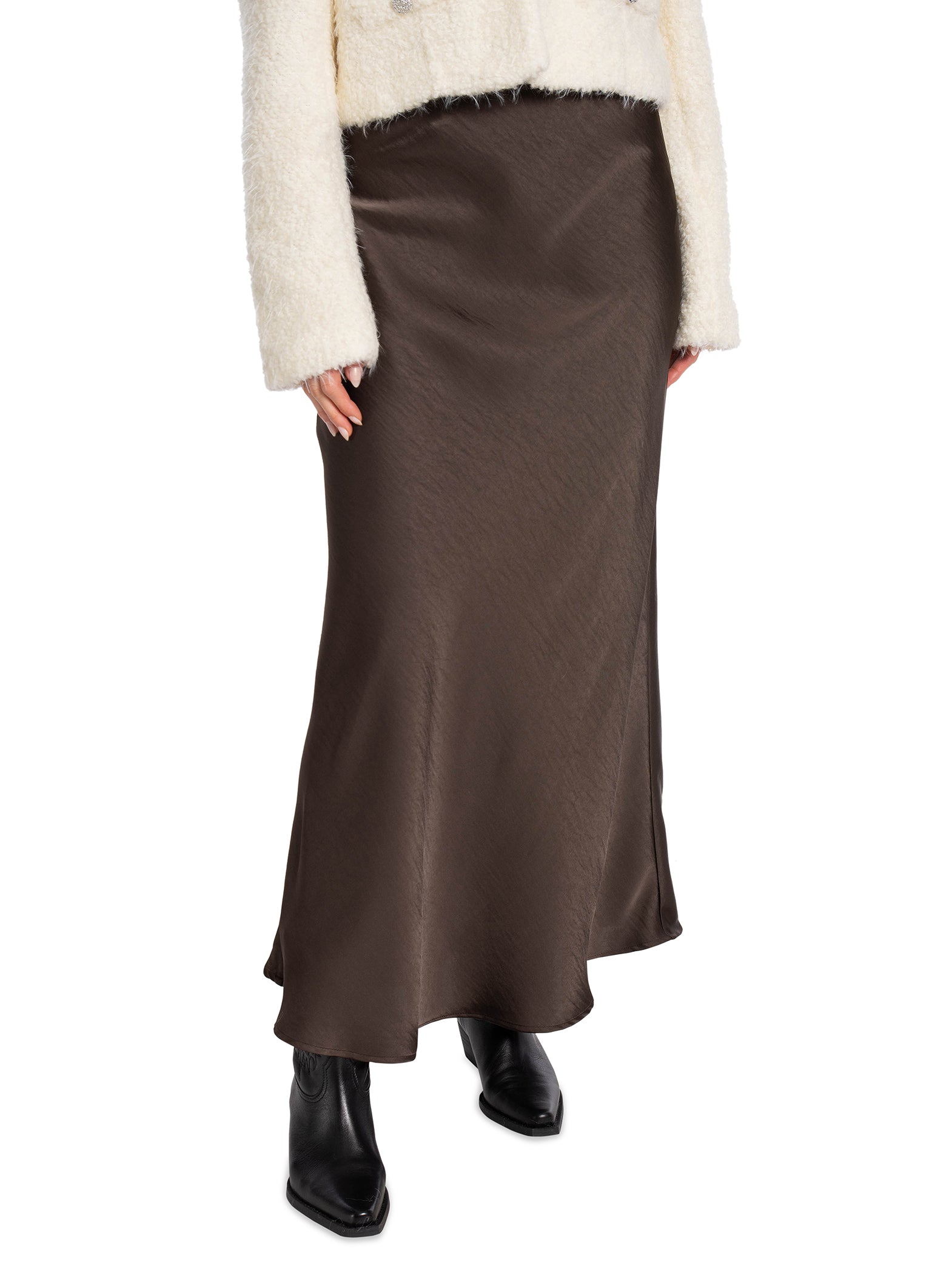 NEO NOIR KJOL VICKY HEAVY SATEEN DARK BROWN_84357.jpg