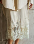 NEO NOIR KJOL YELINA HEAVY CHAMPAGNE_110744.jpg