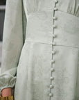 NEO NOIR KLÄNNING ALTO PATTERN SATEEN LIGHT GREEN_107568.jpg