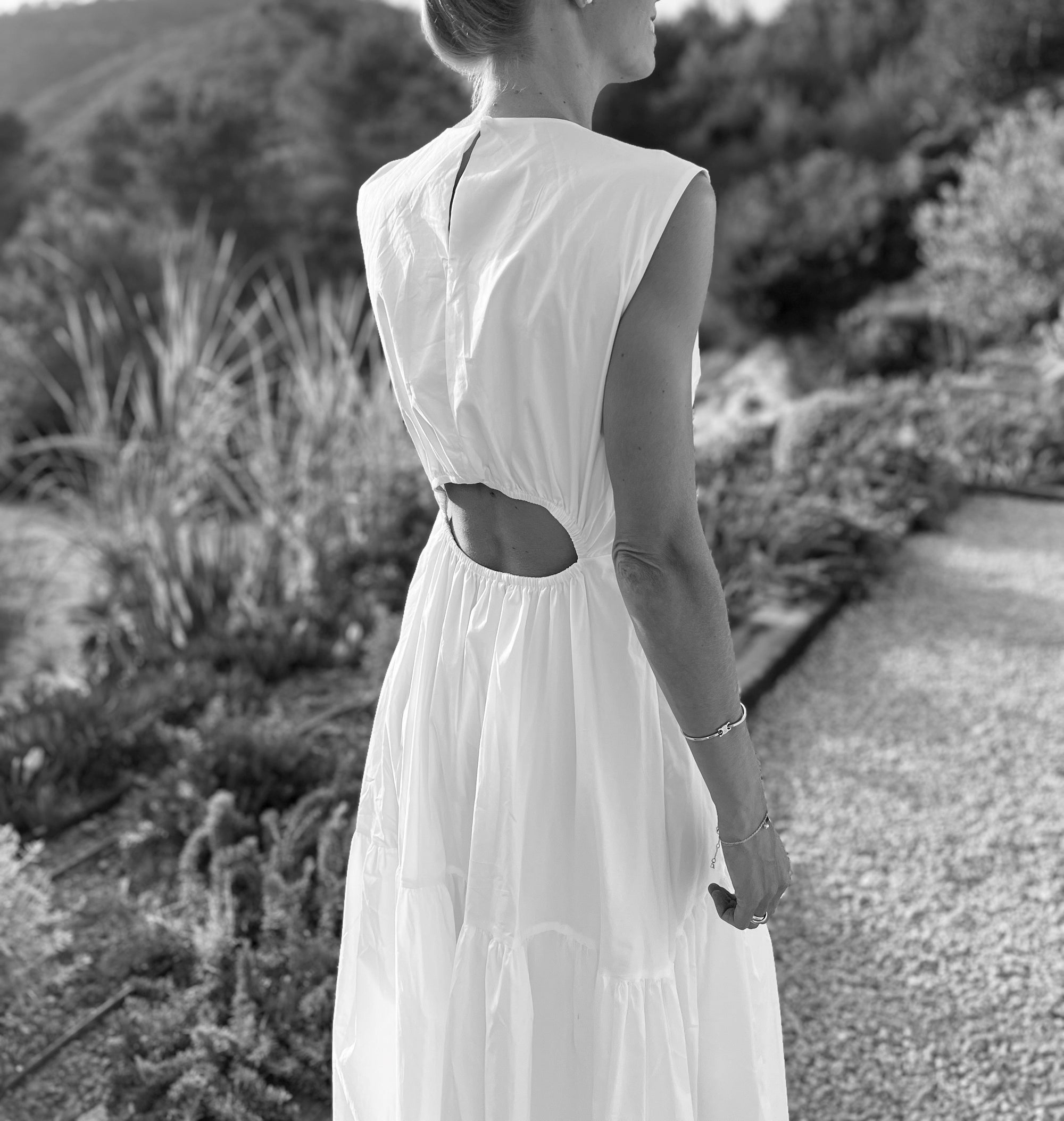 NEO NOIR KLÄNNING EYSHA POPLIN WHITE_89543.jpg