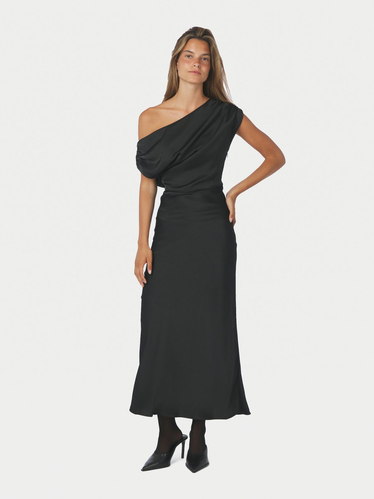 NEO NOIR KLÄNNING LILITH HEAVY BLACK_115282.jpg