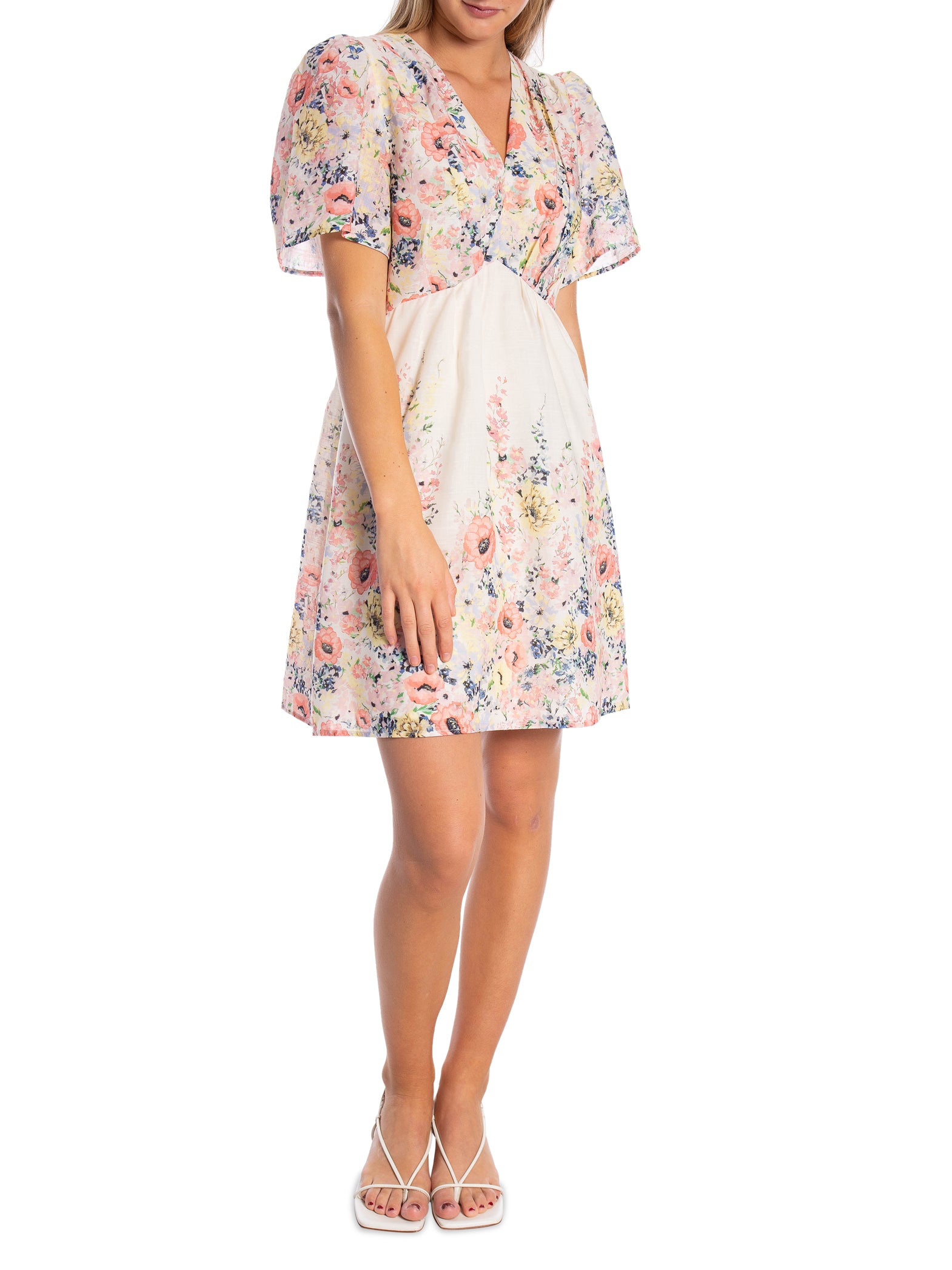 NEO NOIR KLÄNNING SHENA FLOWER PRINT CREME_99501.jpg
