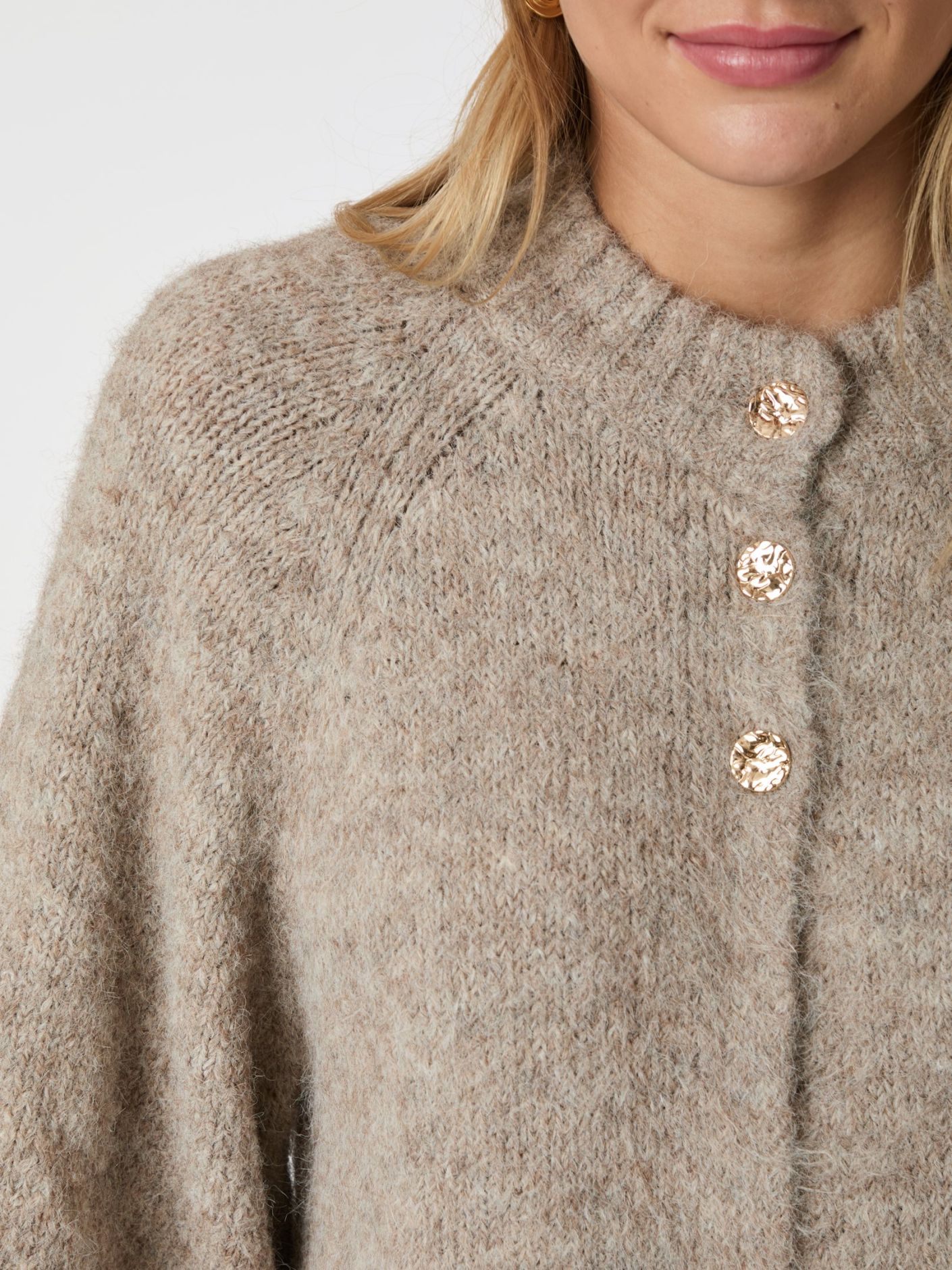 NEO NOIR KOFTA BENUTA FLUFFY KNIT BEIGE MELANGE_99572.jpg